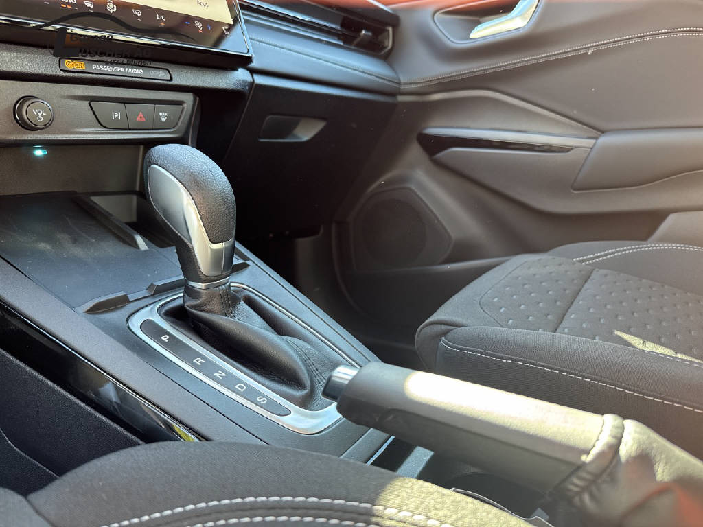 FORD Puma 1.0 EcoB Hybrid Titanium-image-16