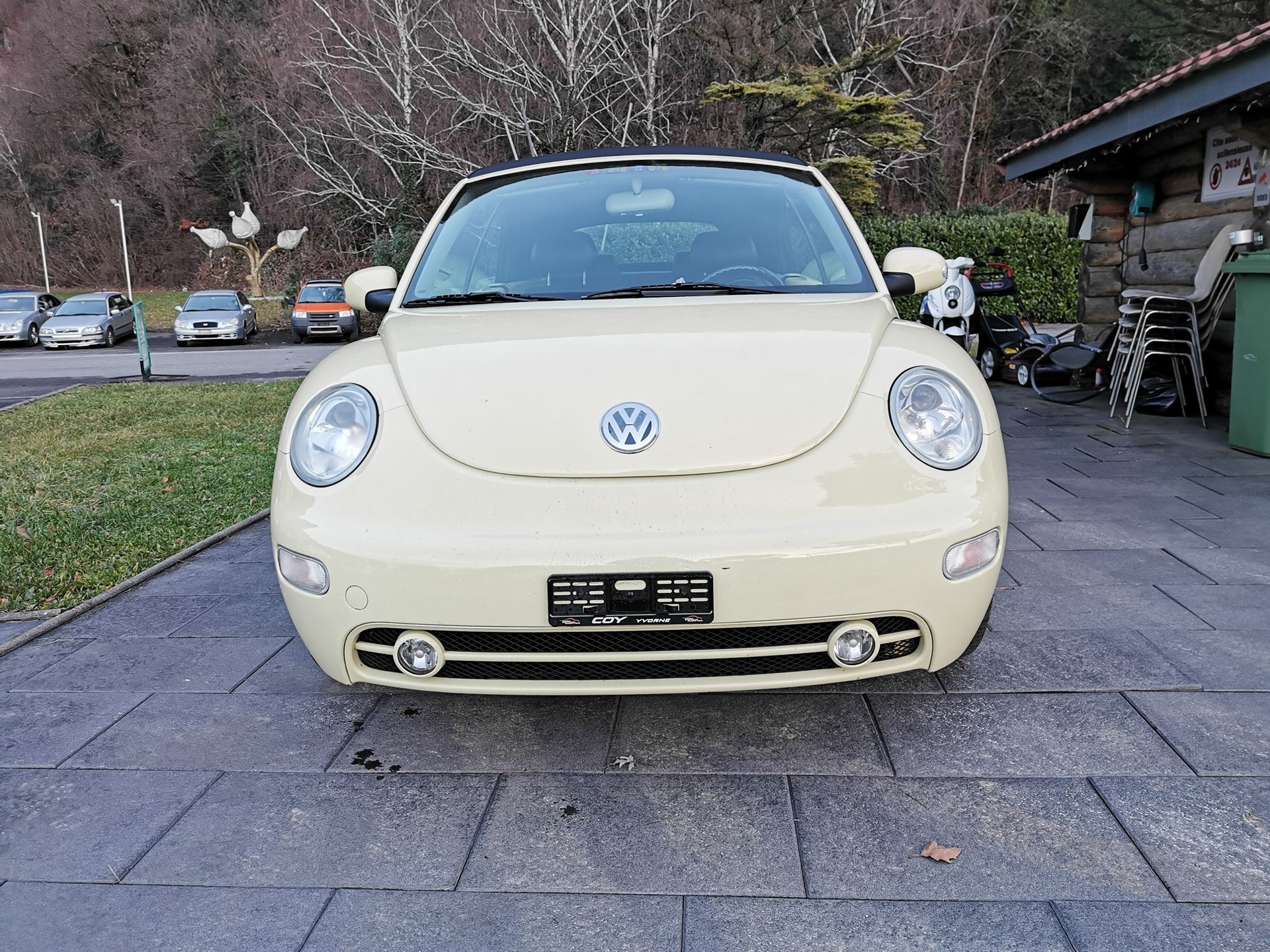 VW Beetle Cabrio 1.6-image-10