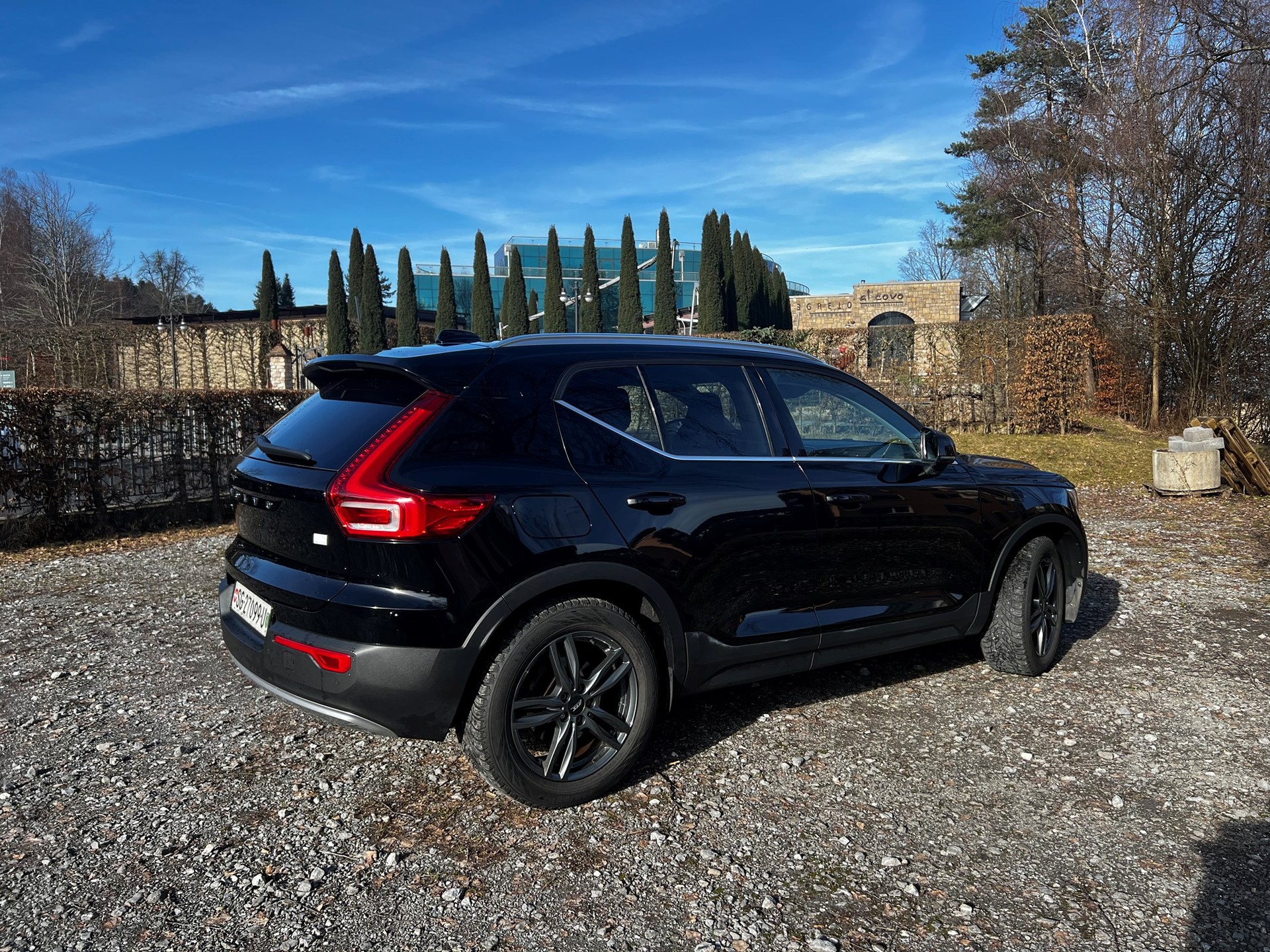 VOLVO Volvo XC40 Recharge Plug-in Hybrid T4 Inscription-image-1