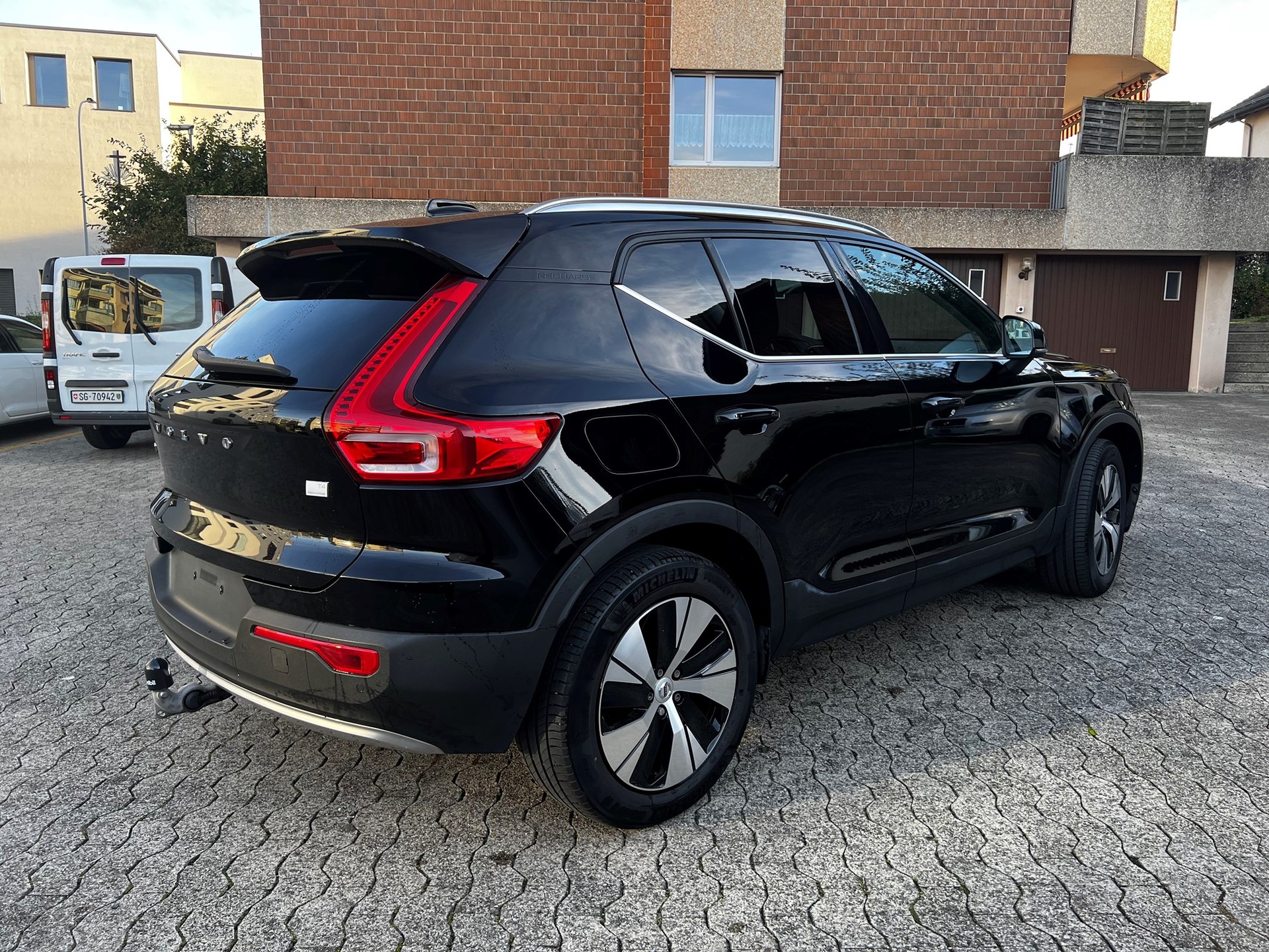 VOLVO Volvo XC40 Recharge Plug-in Hybrid T4 Inscription-image-3