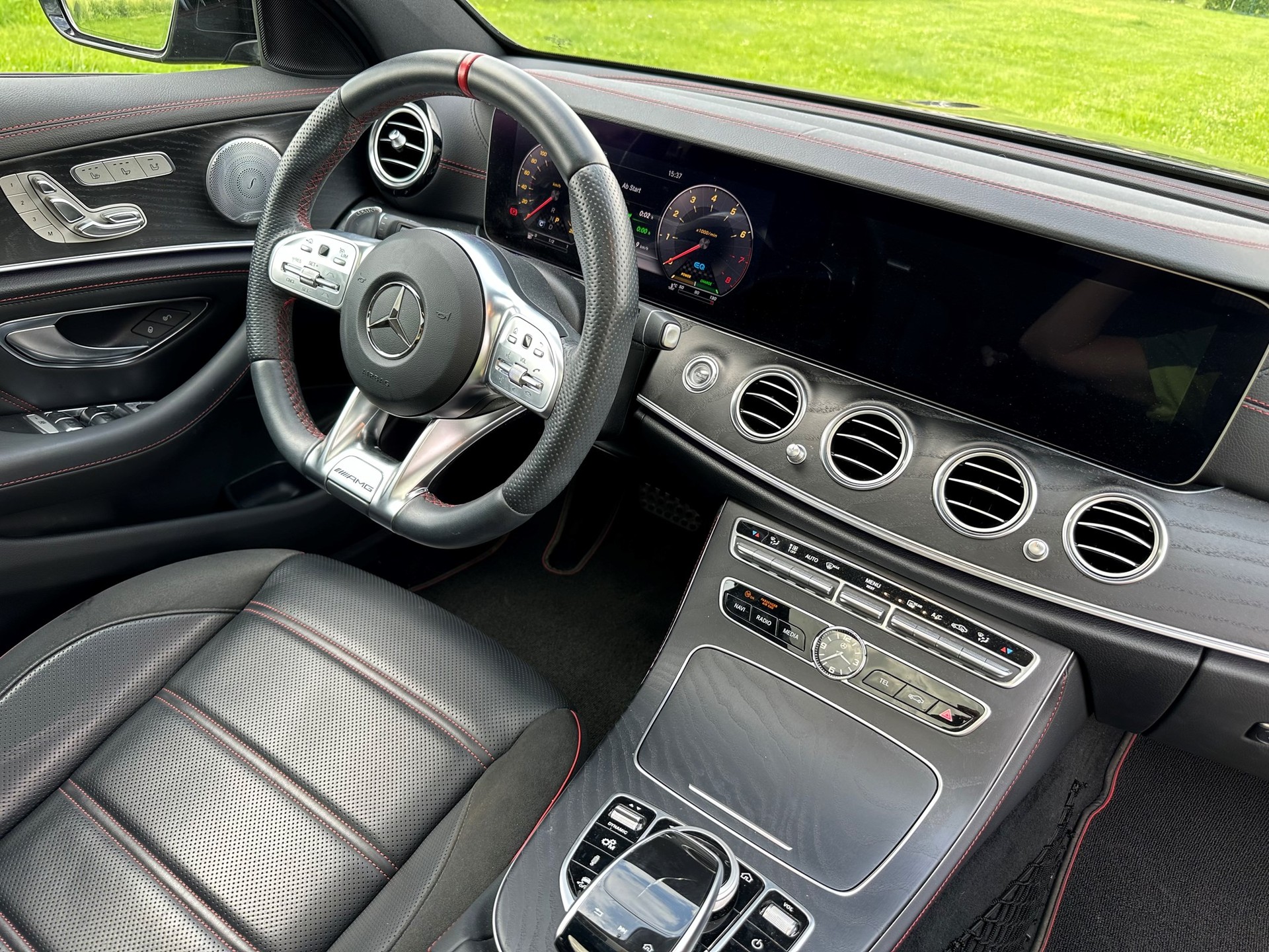 MERCEDES-BENZ E 53 AMG 4Matic 9G-Tronic-image-3