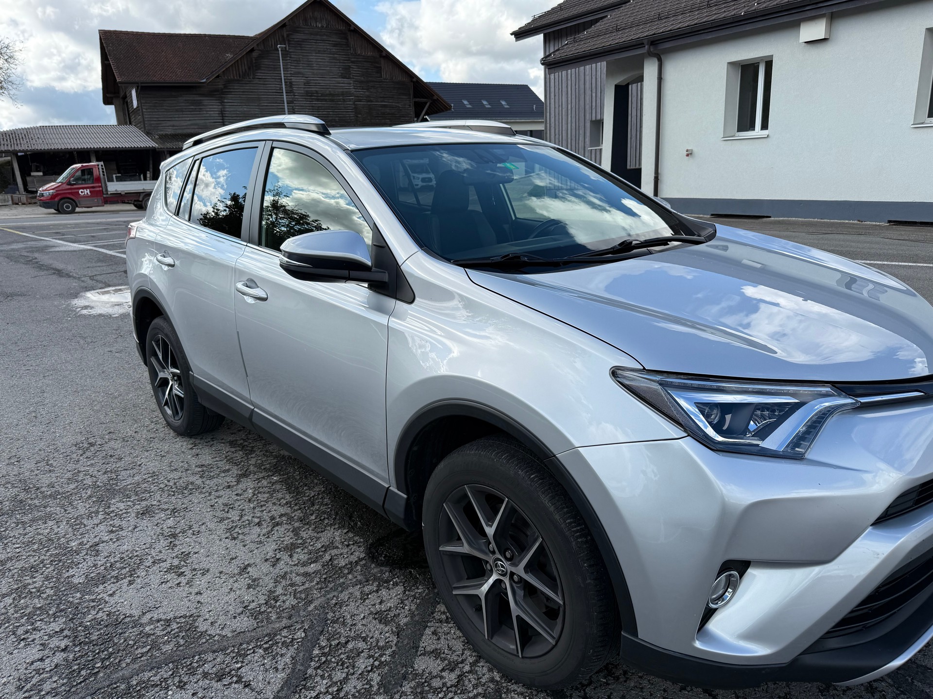 TOYOTA RAV-4 2.2D-CAT Sol Premium AT-image-1
