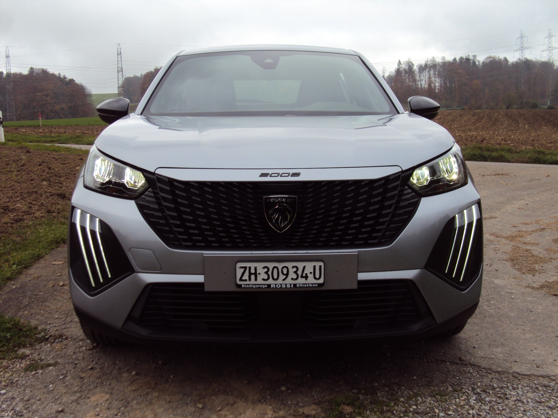 PEUGEOT 2008 1.2 PureTech Active-image-2
