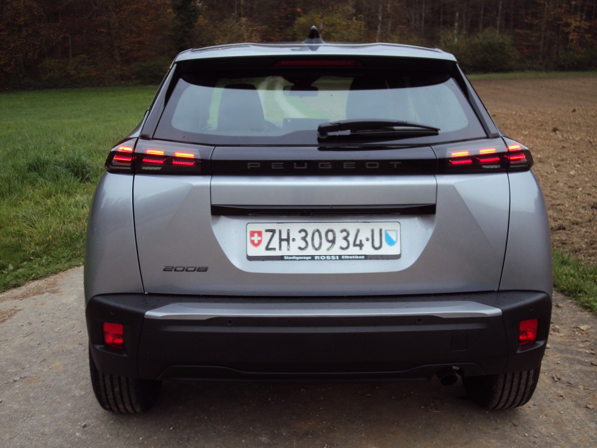 PEUGEOT 2008 1.2 PureTech Active-image-5