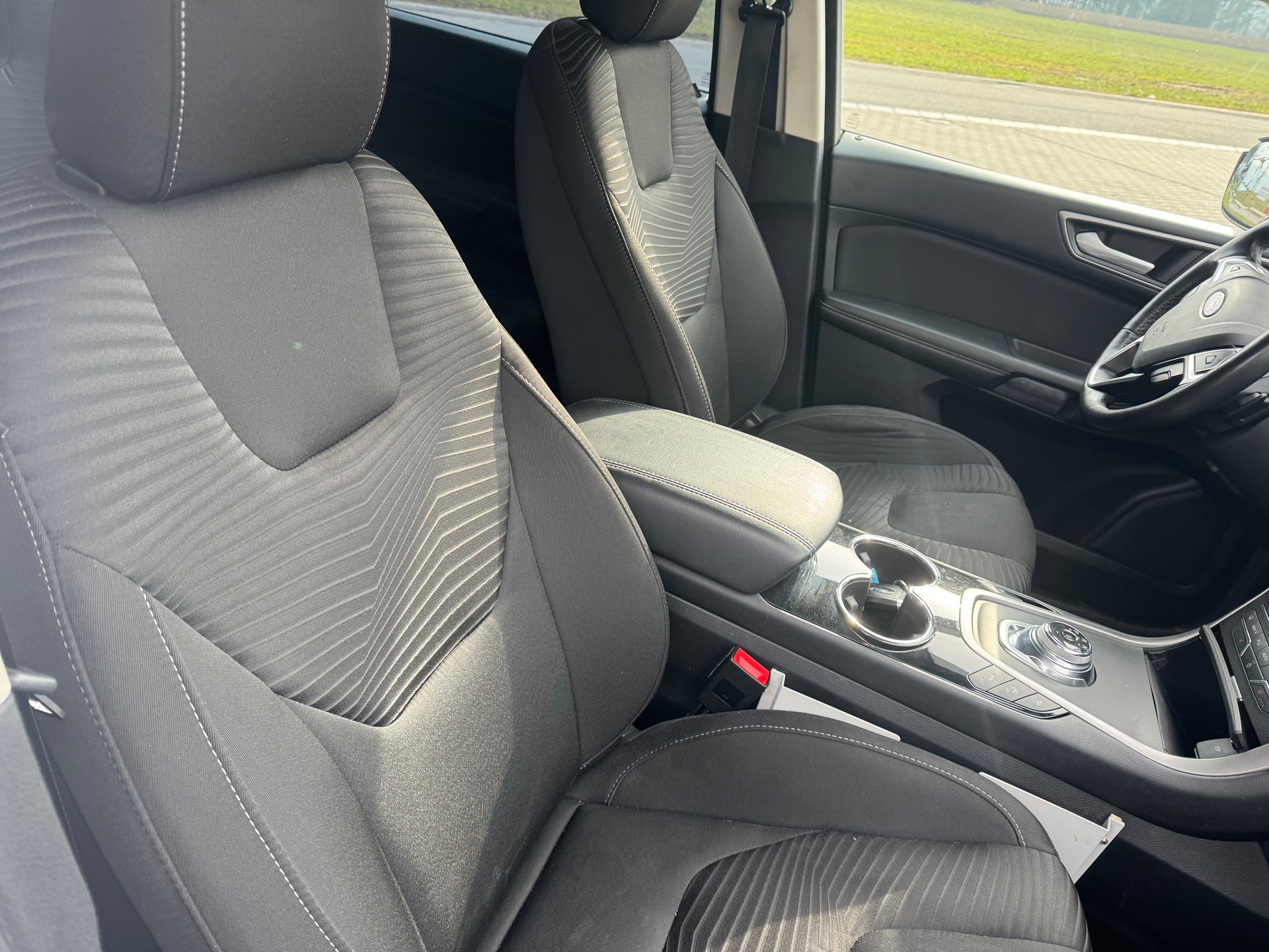 FORD S-Max 2.0 TDCi Trend Automatic-image-5