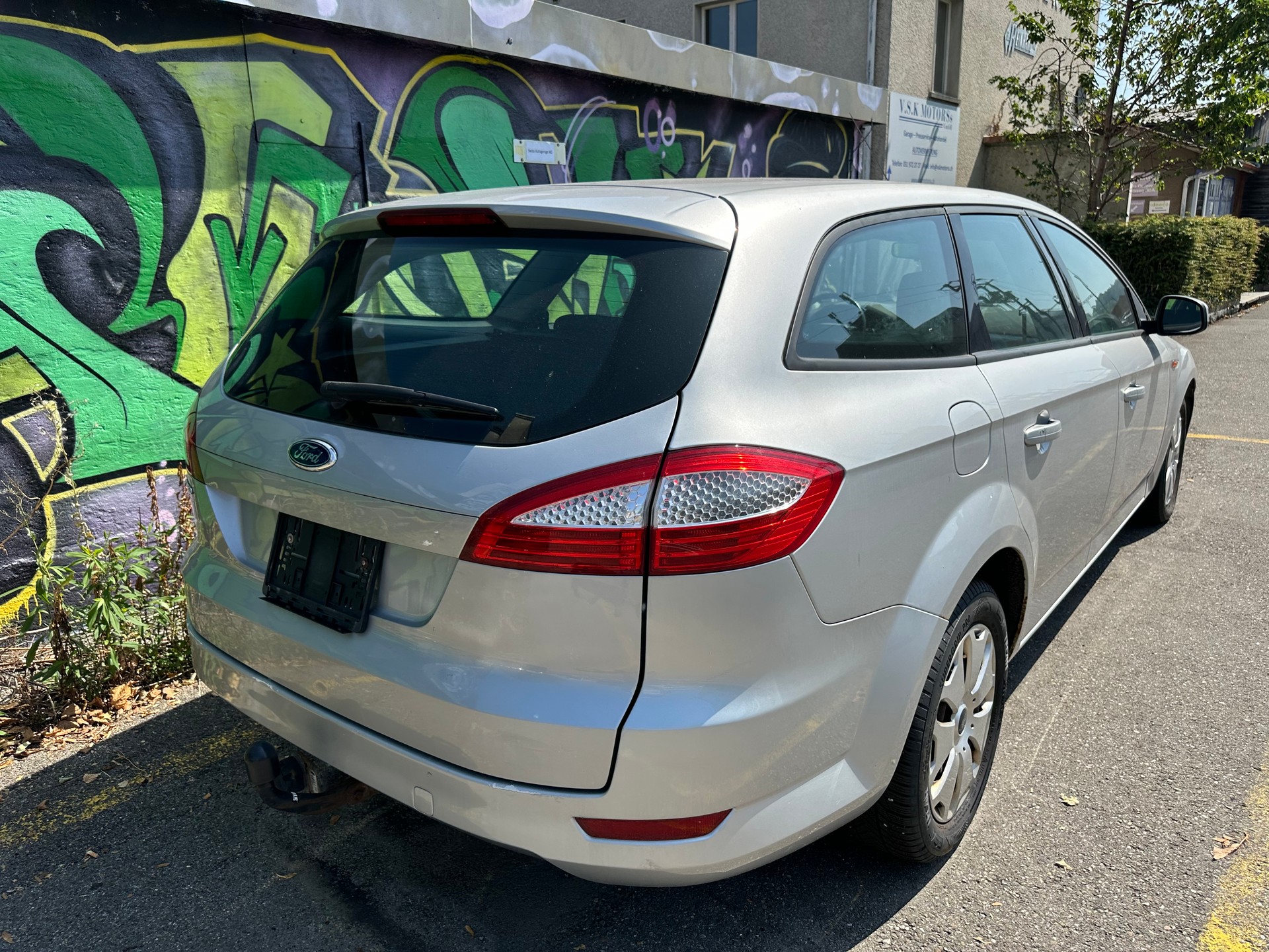 FORD Mondeo 2.0i 16V Titanium-image-7
