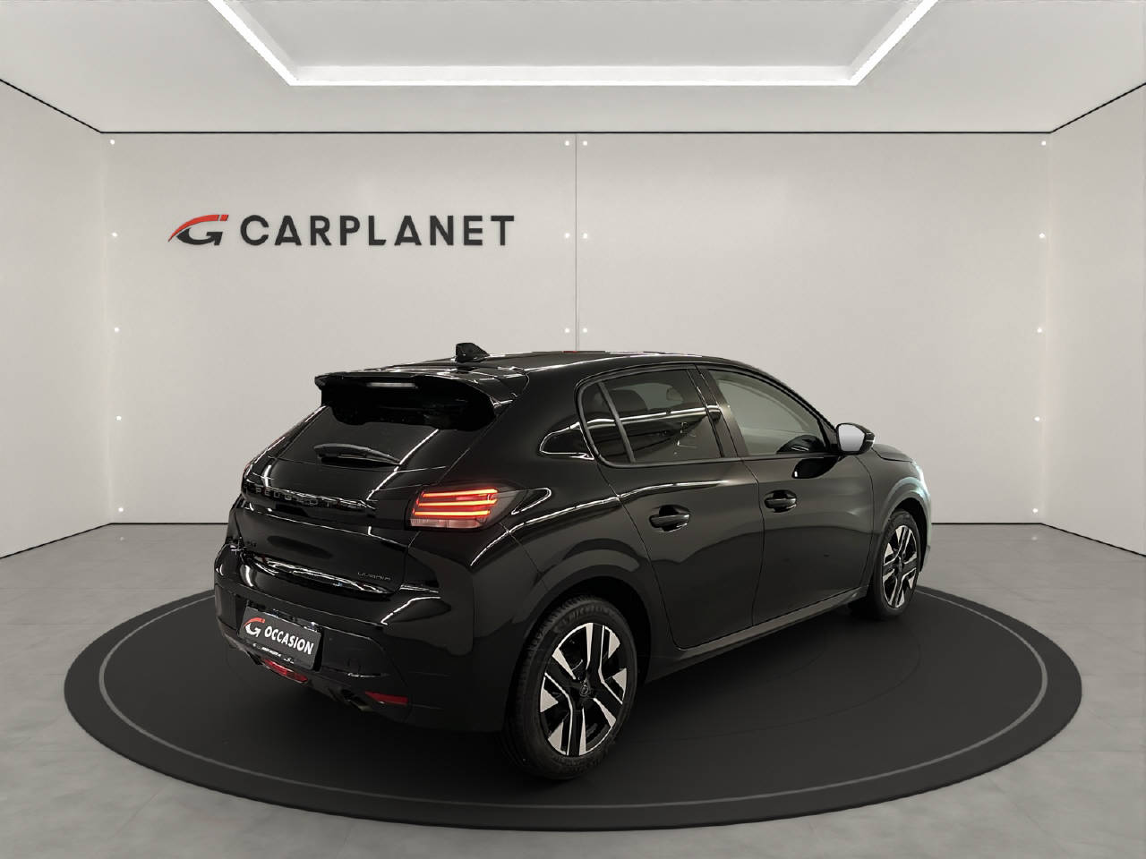 PEUGEOT 208 1.2 Hybrid Allure Premium-image-3