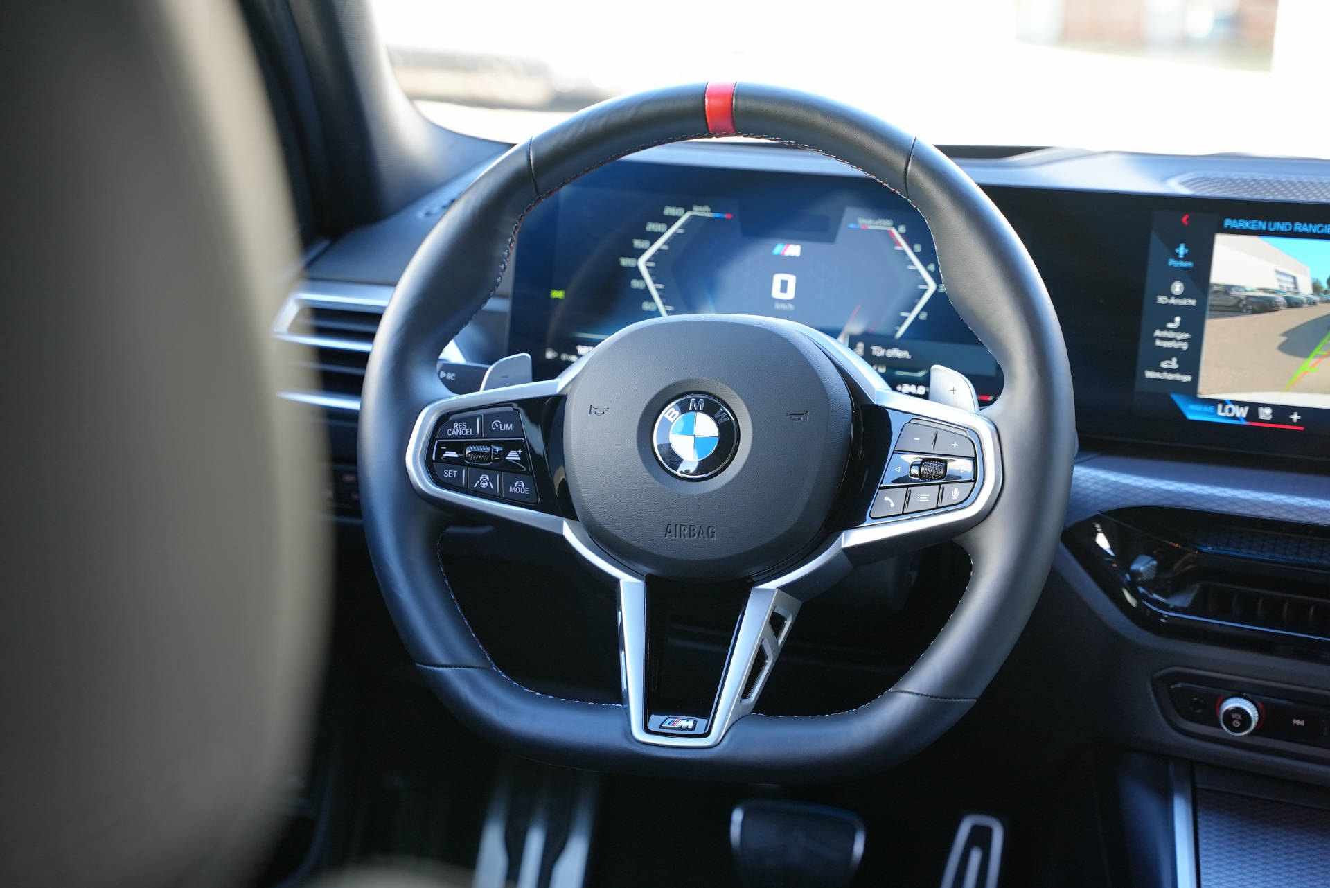 BMW M340d xDrive 48V Touring Steptronic M Sport Pro LCI-image-12