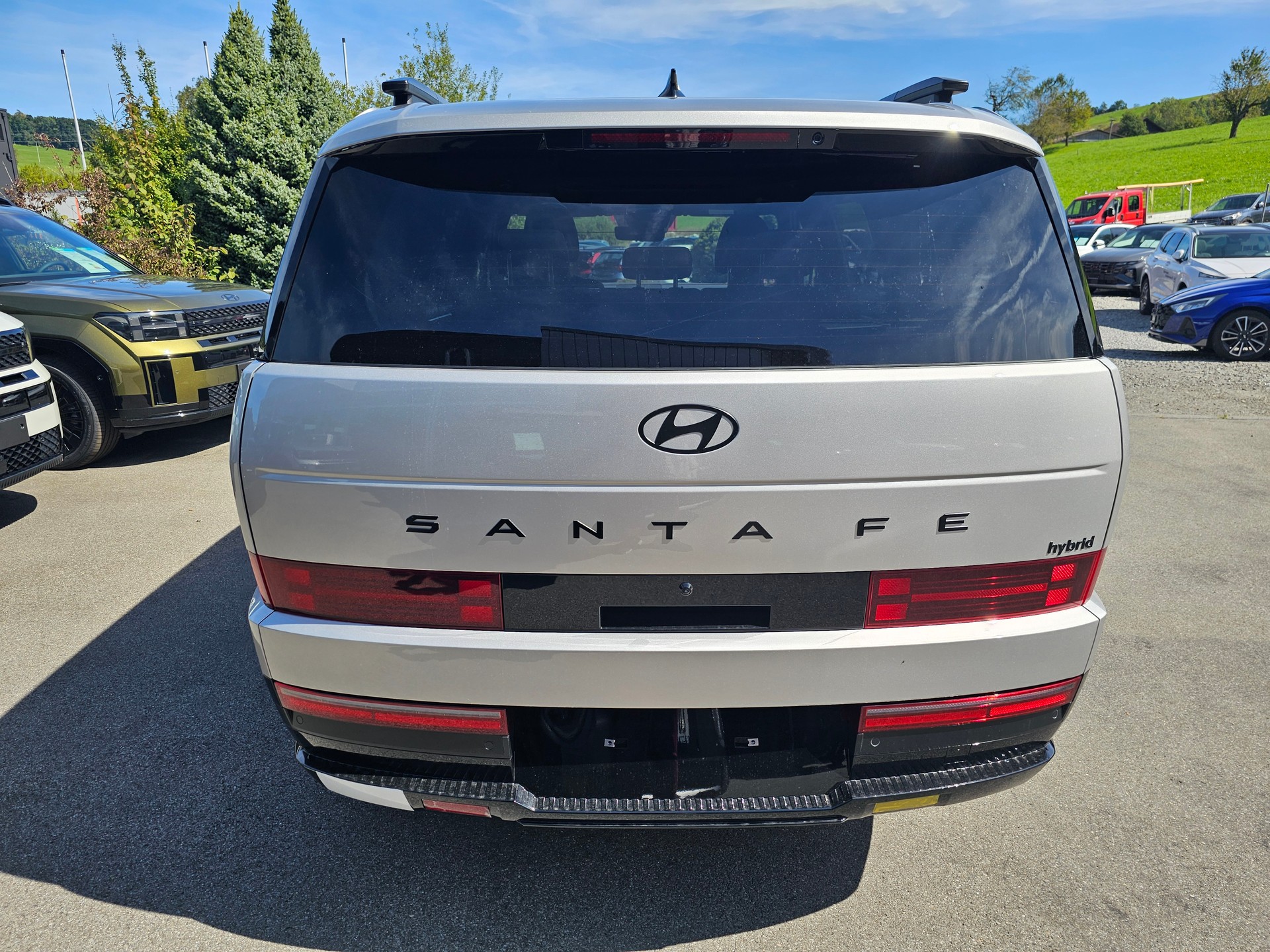 HYUNDAI Santa Fe 1.6 T-GDi HEV Calligraphy 4WD Automatic-image-5