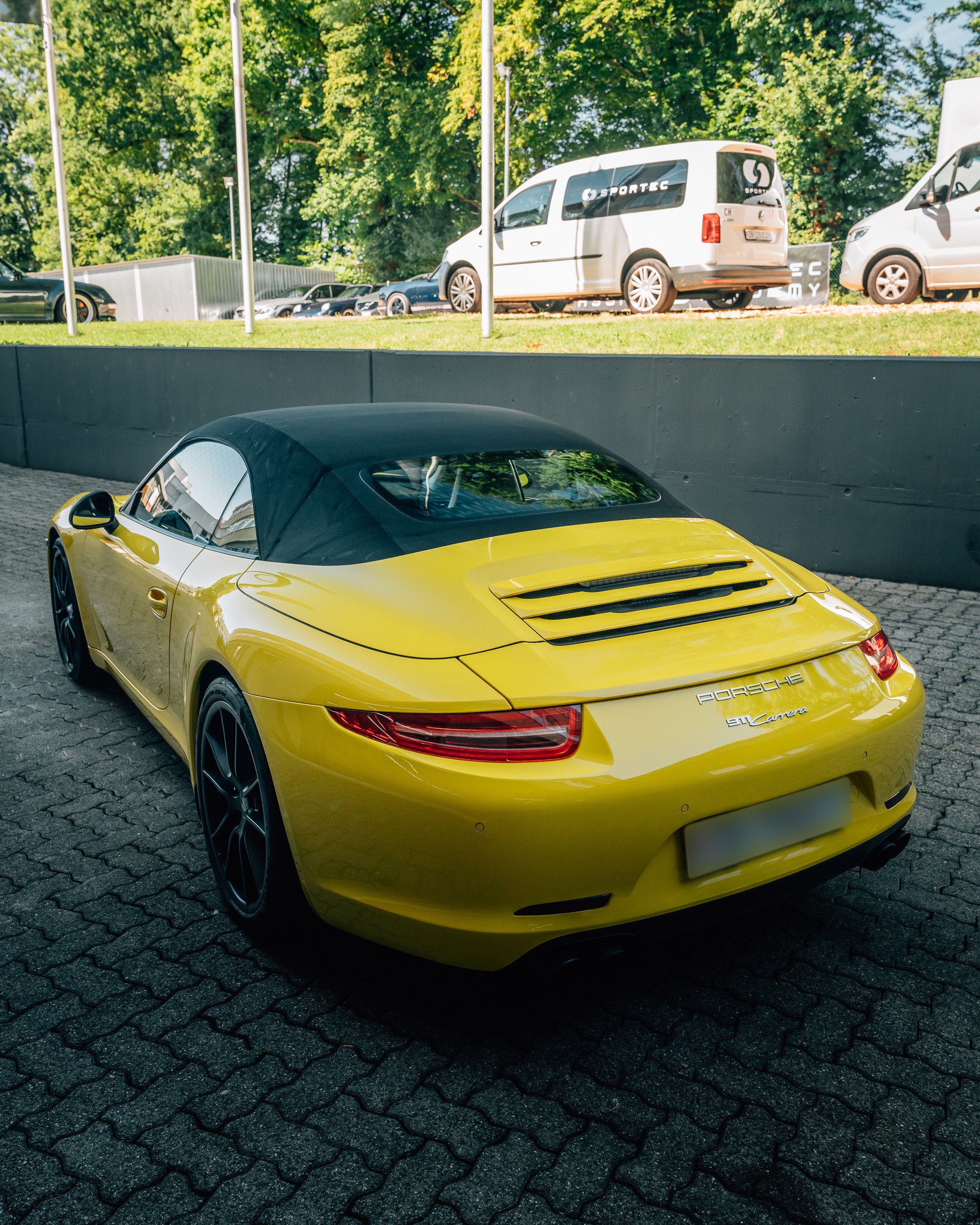 PORSCHE Carrera Cabriolet-image-10