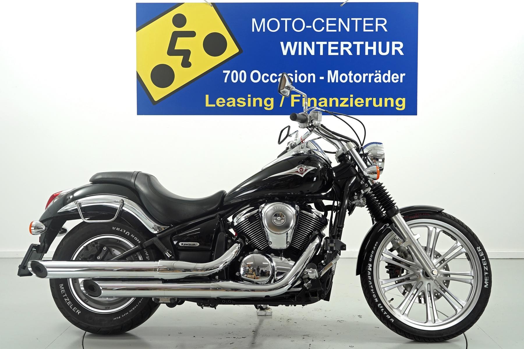 KAWASAKI VN 900 Custom