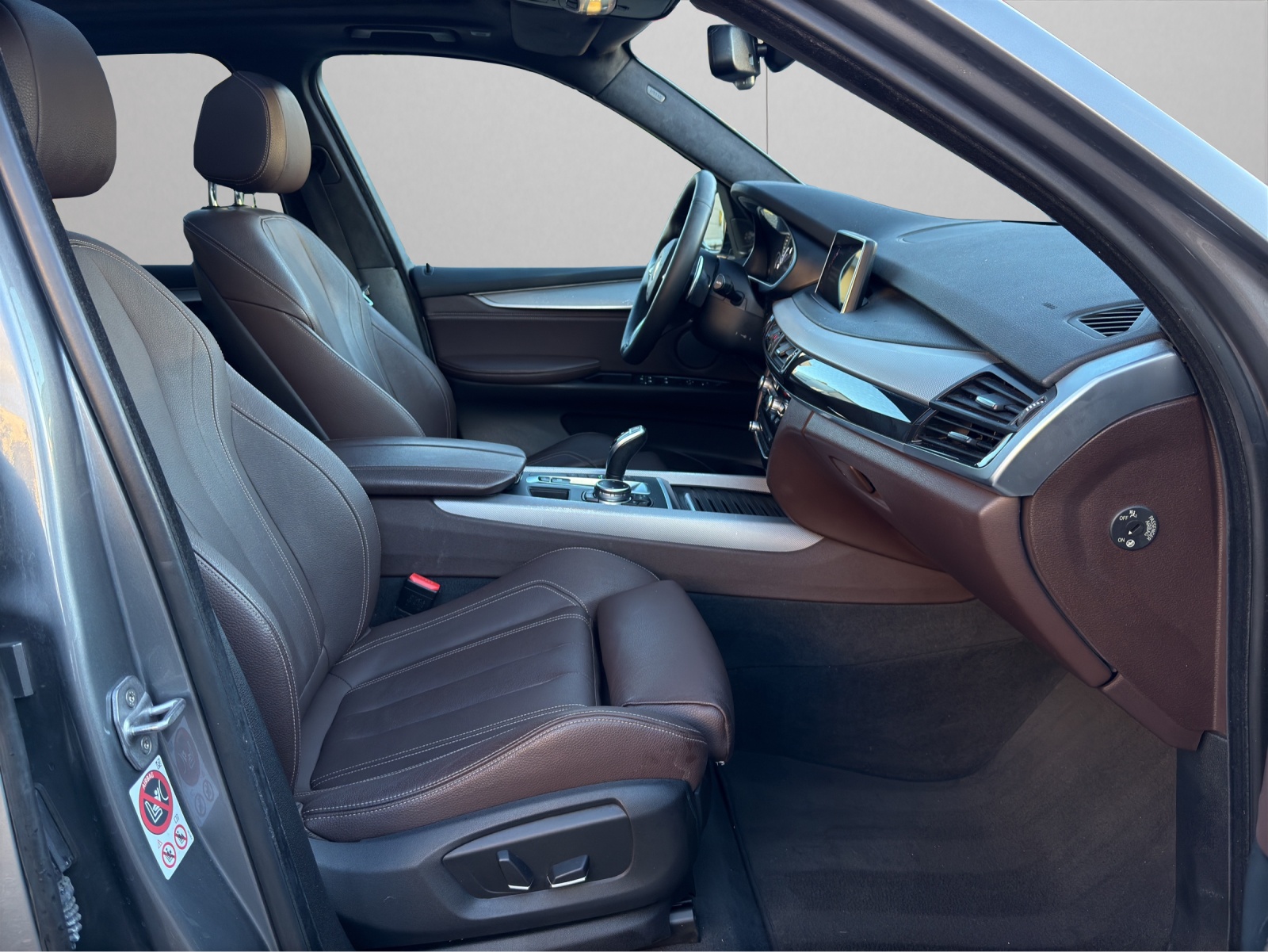 BMW X5 xDrive M50d Steptronic-image-14