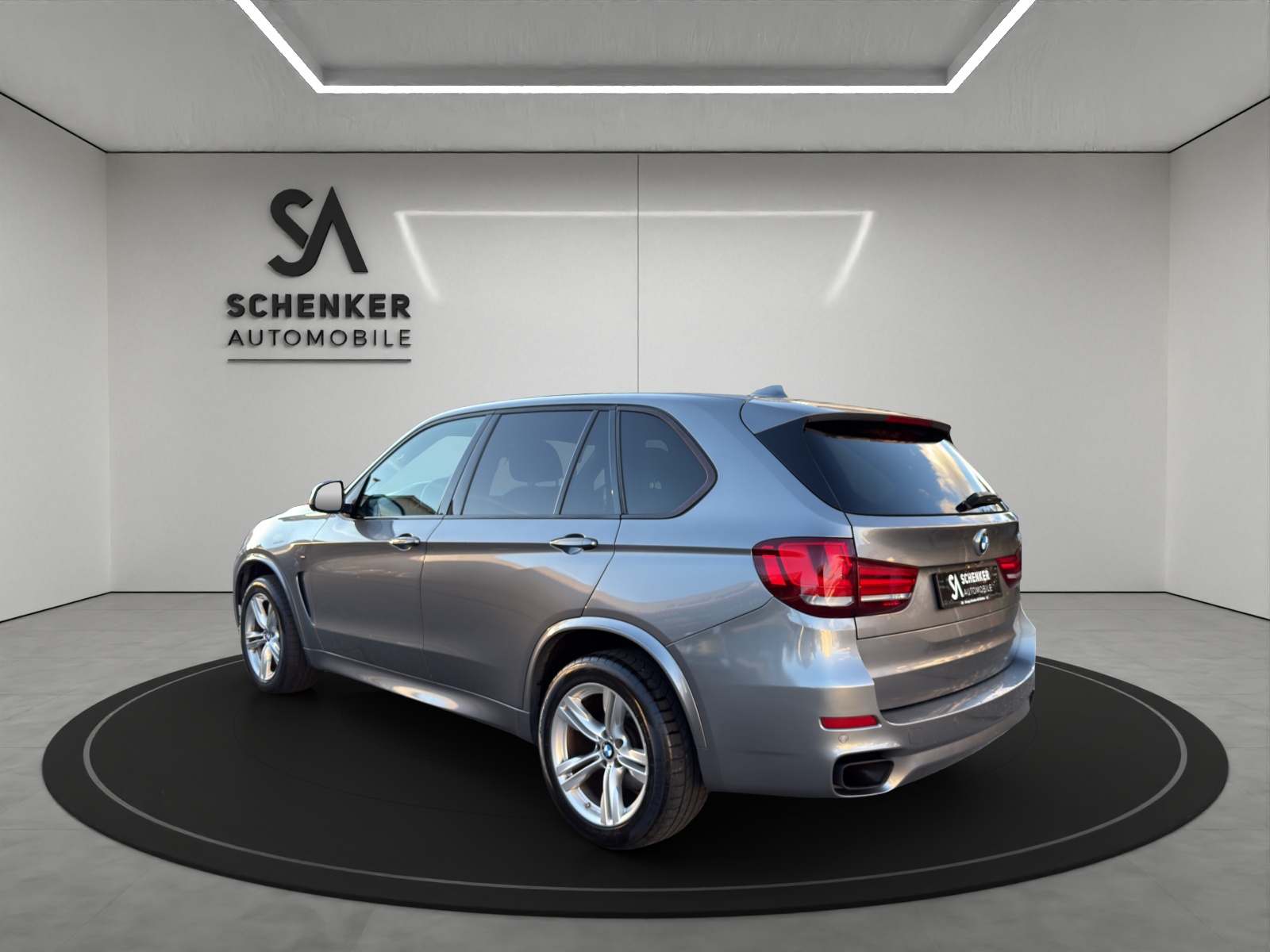 BMW X5 xDrive M50d Steptronic-image-2