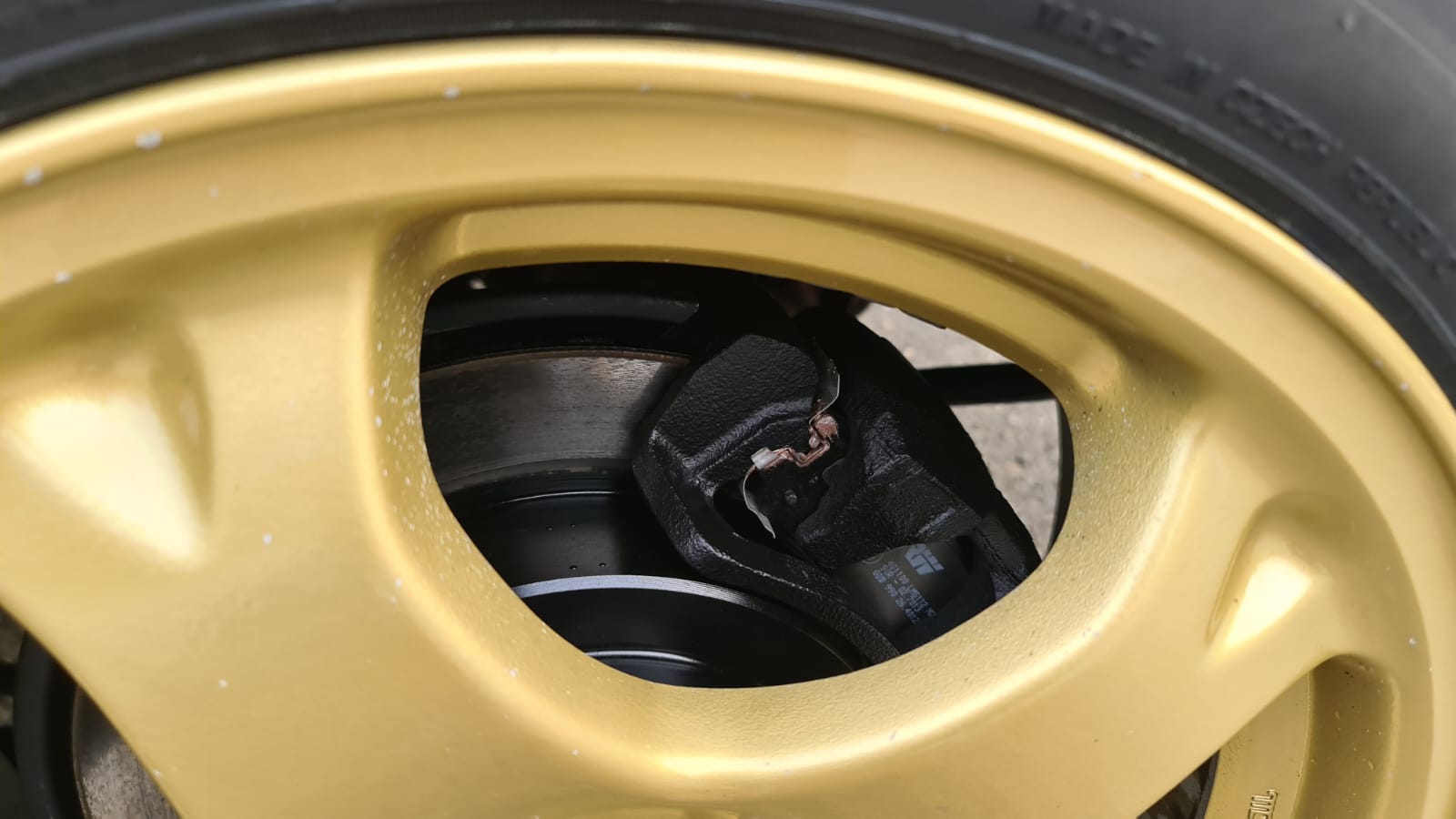 SUBARU Impreza 2.0 Turbo 555-image-12