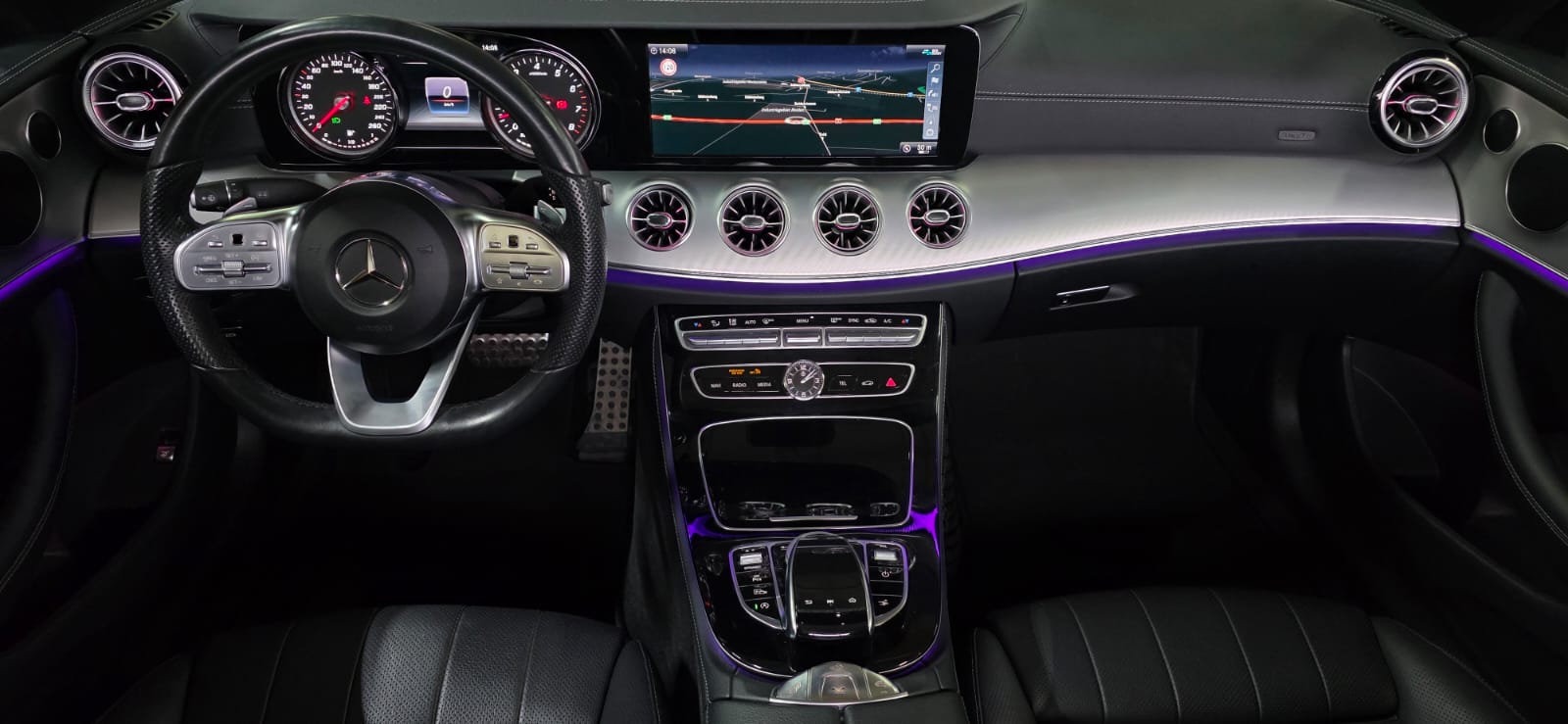 MERCEDES-BENZ E 200 AMG Line Cabriolet 9G-Tronic-image-12