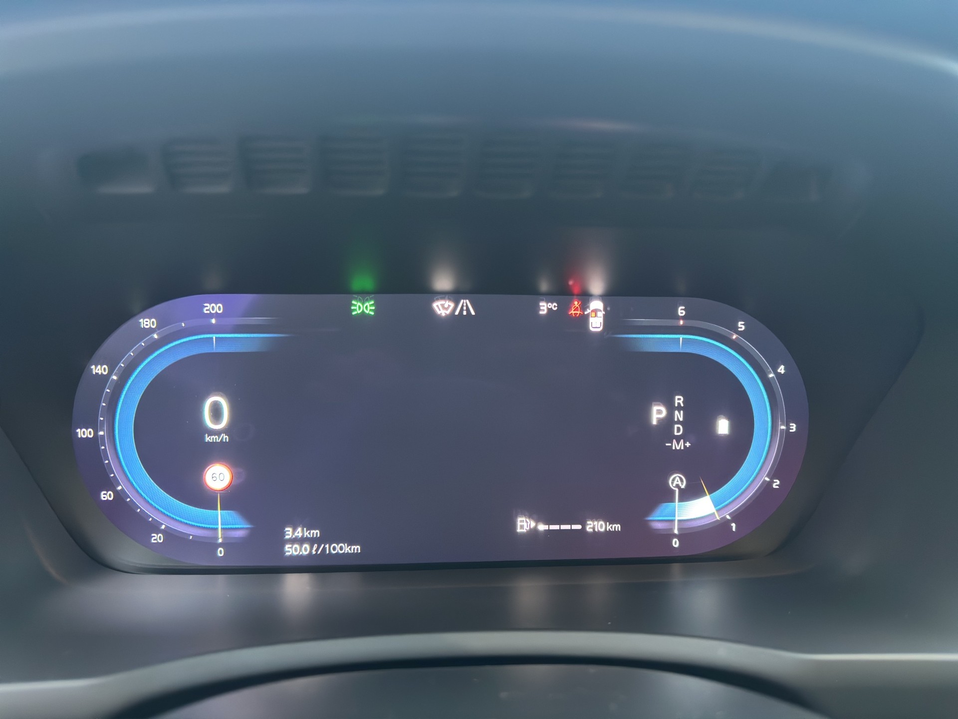 VOLVO XC90 B5 AWD Plus Dark Geartronic 7PL-image-13