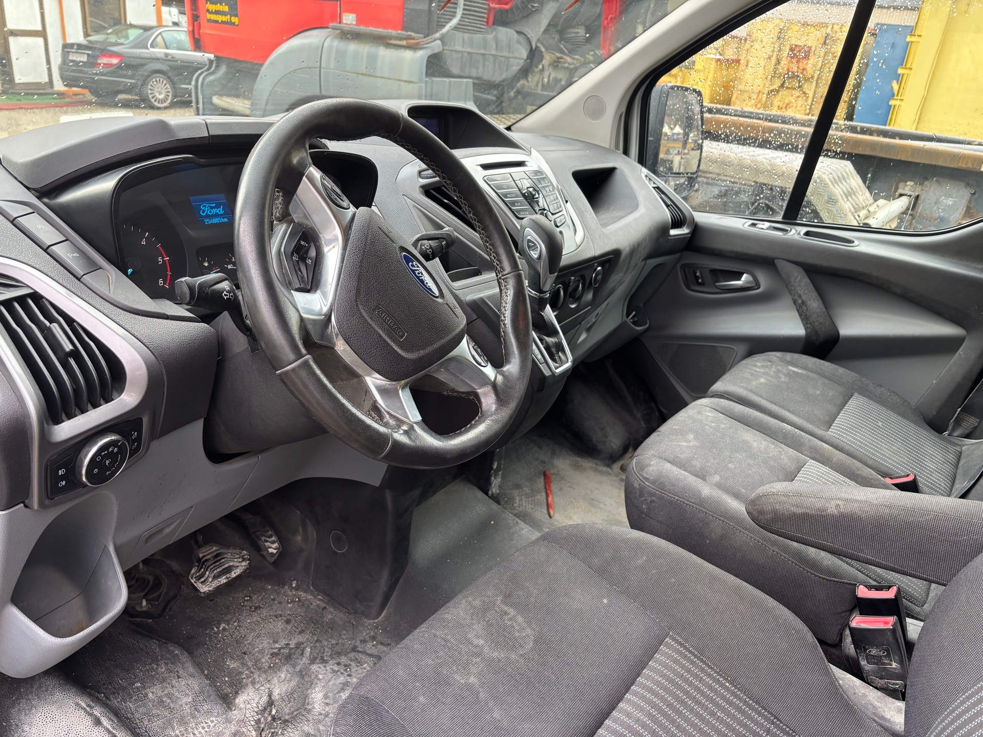 FORD Transit Custom Van 290 L1H1 Limited SelectShift A-image-10