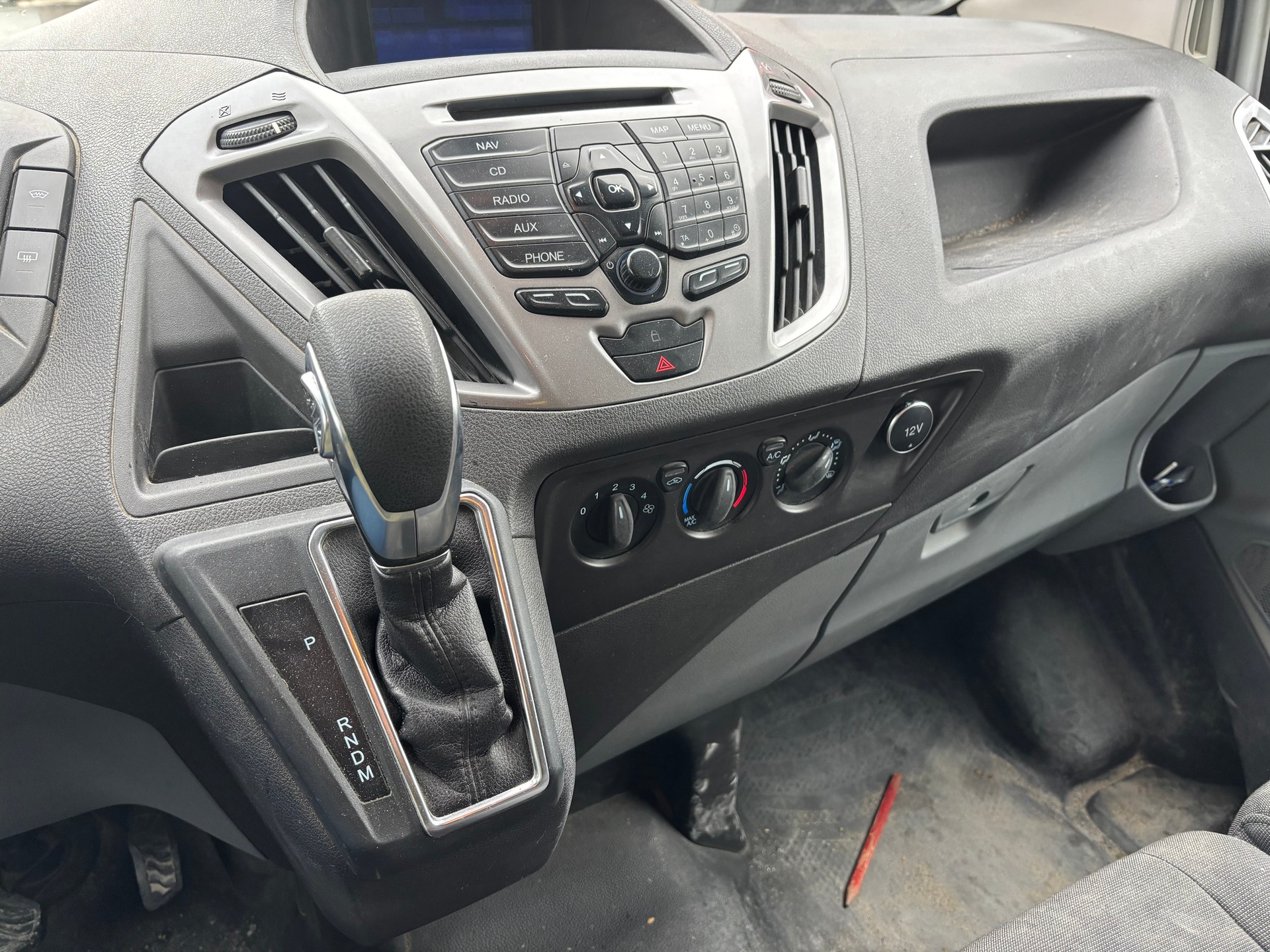FORD Transit Custom Van 290 L1H1 Limited SelectShift A-image-11