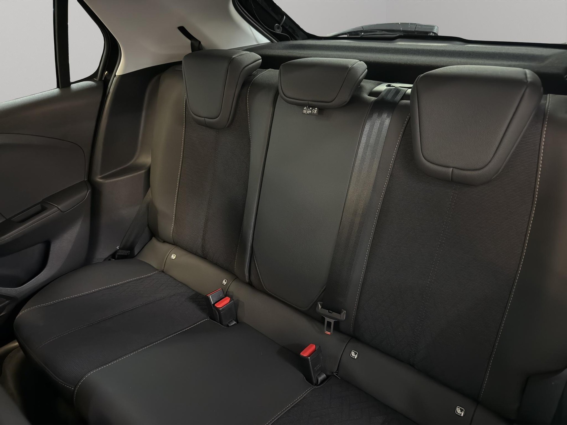 OPEL Corsa-e Elegance-image-10
