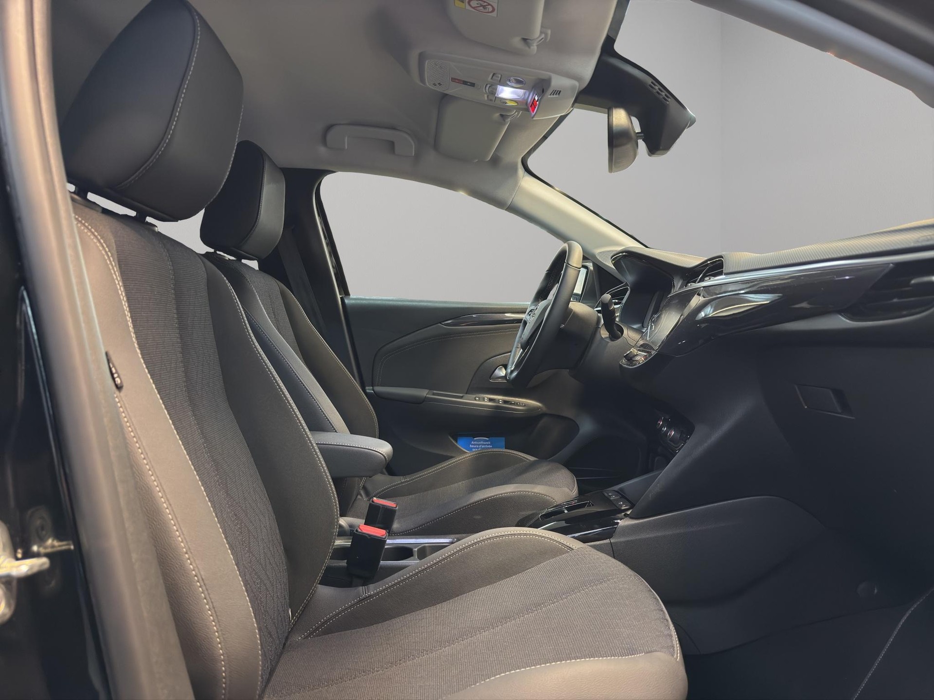 OPEL Corsa-e Elegance-image-8