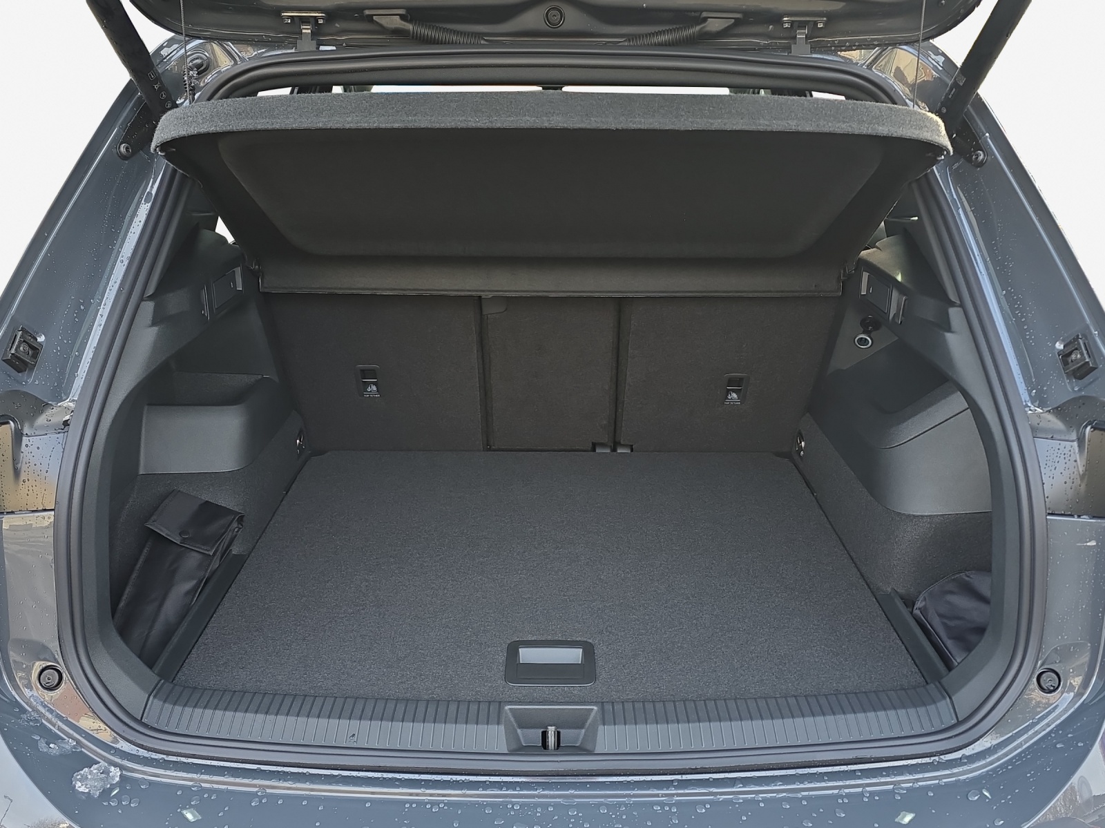 VW Tiguan 2.0 TSI DSG R-Line 4Motion-image-12