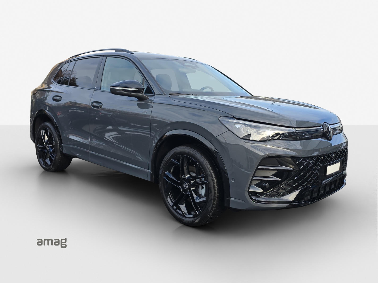 VW Tiguan 2.0 TSI DSG R-Line 4Motion-image-5