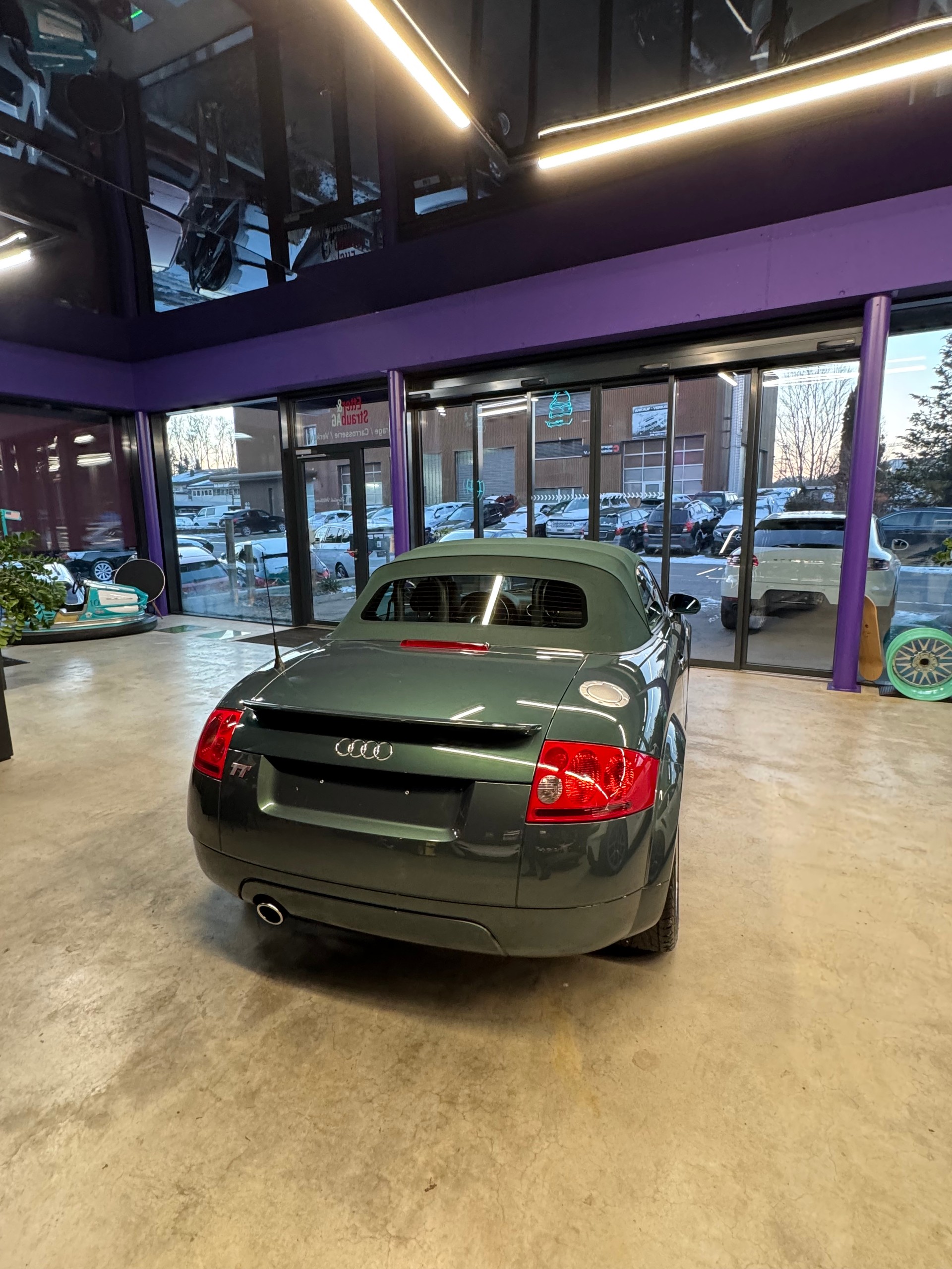AUDI TT Roadster 1.8 T-image-6
