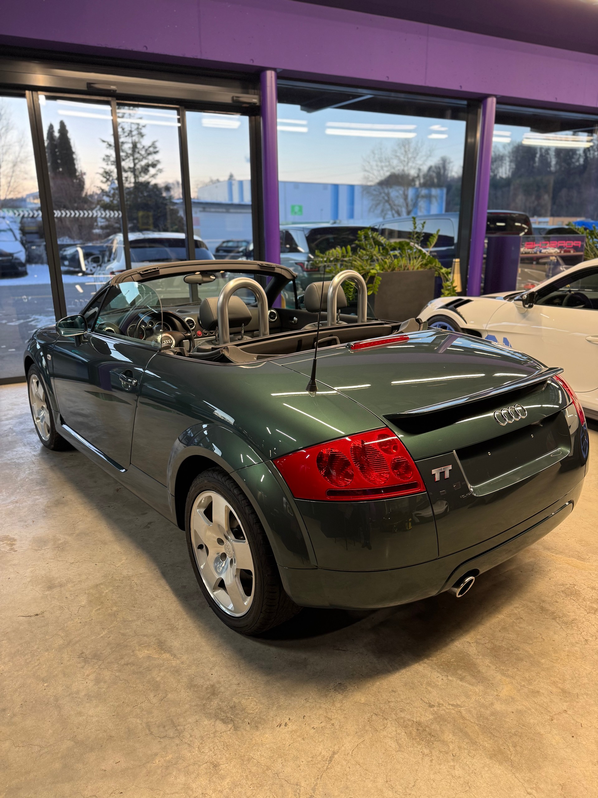 AUDI TT Roadster 1.8 T-image-13
