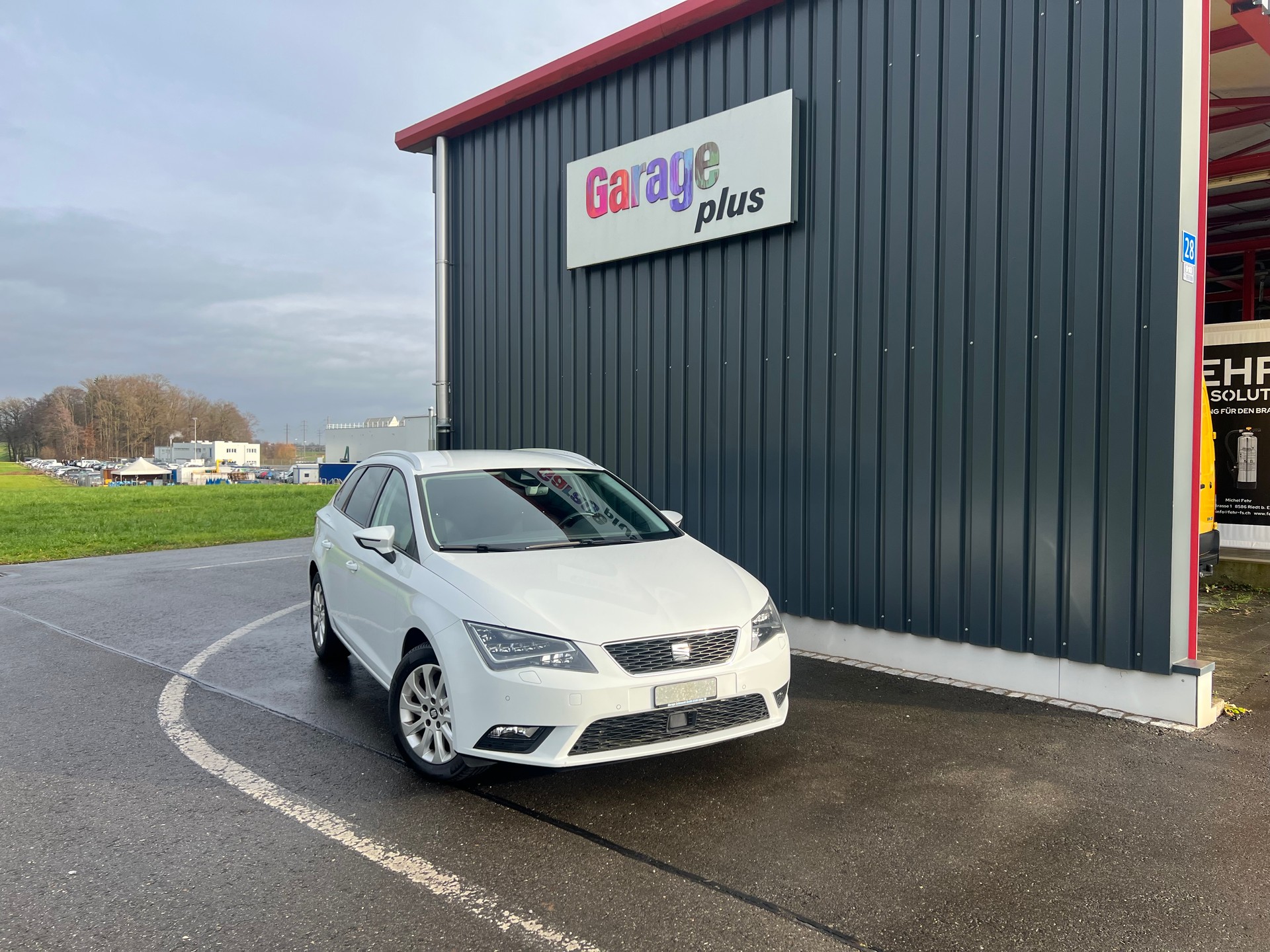 SEAT Leon ST 2.0 TDI Style DSG-image-1