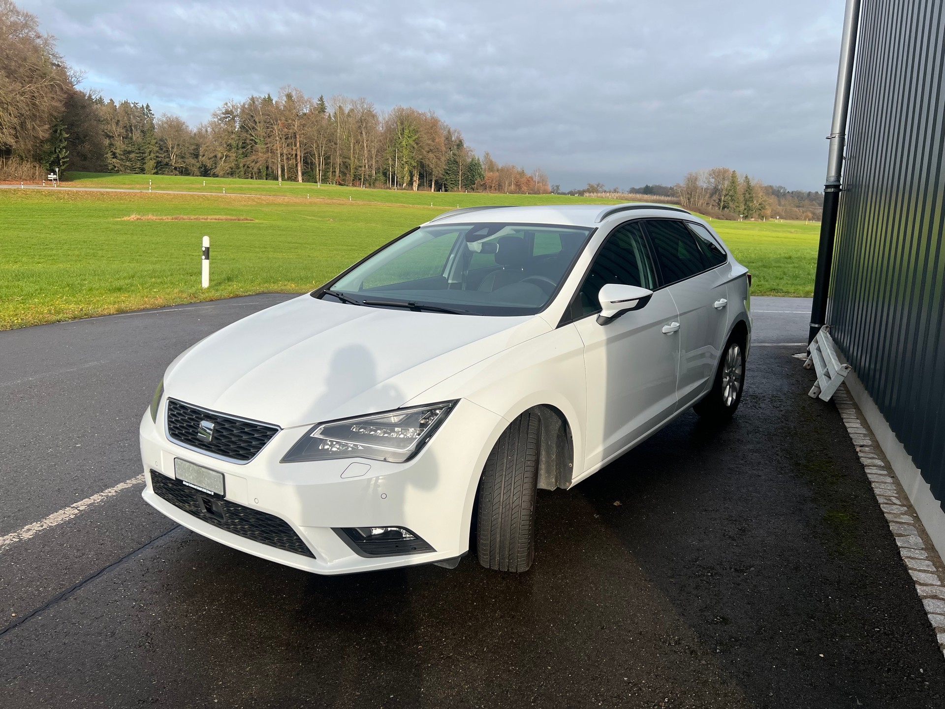 SEAT Leon ST 2.0 TDI Style DSG-image-3