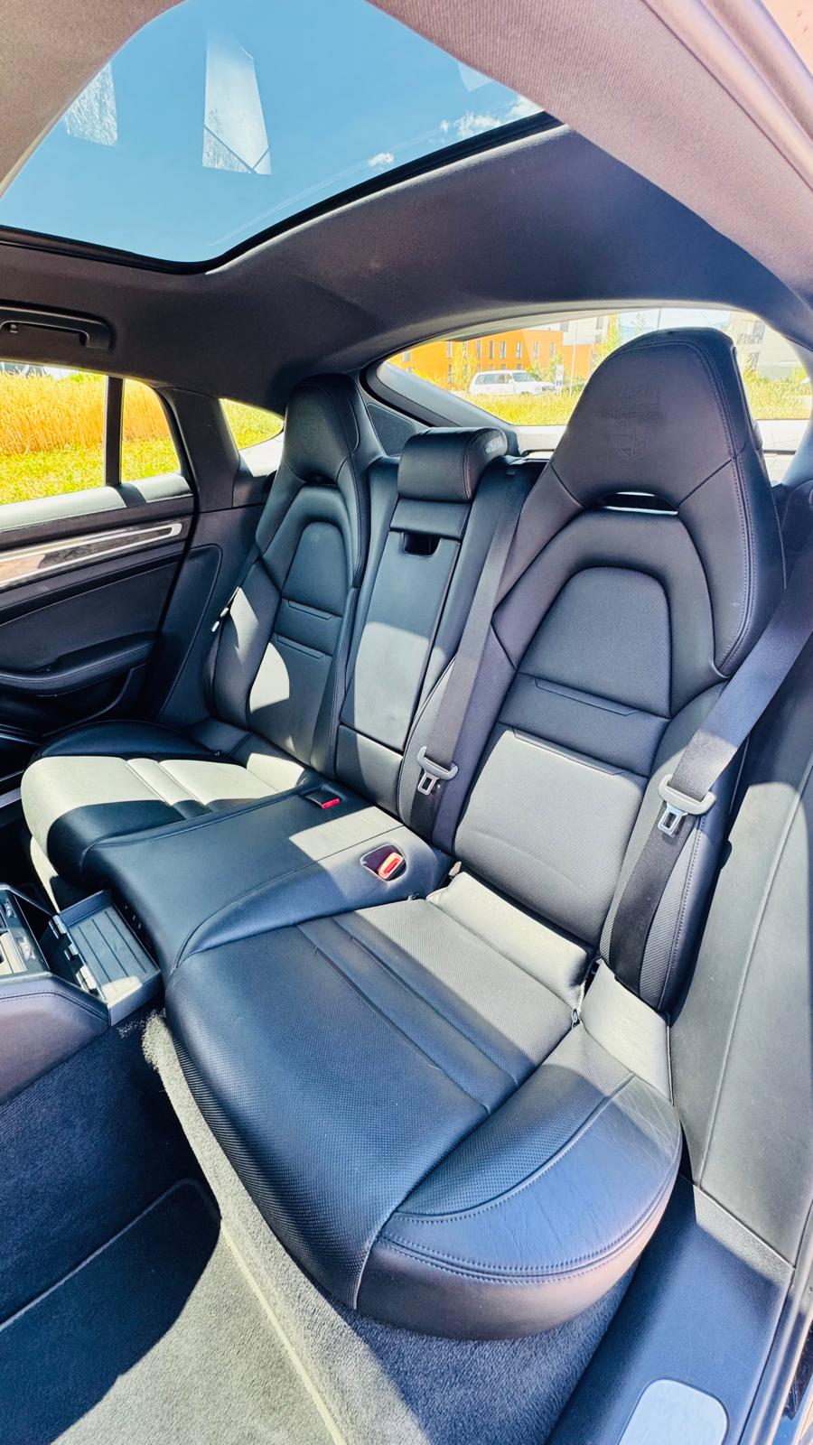PORSCHE Panamera 4 E-Hybrid PDK-image-5