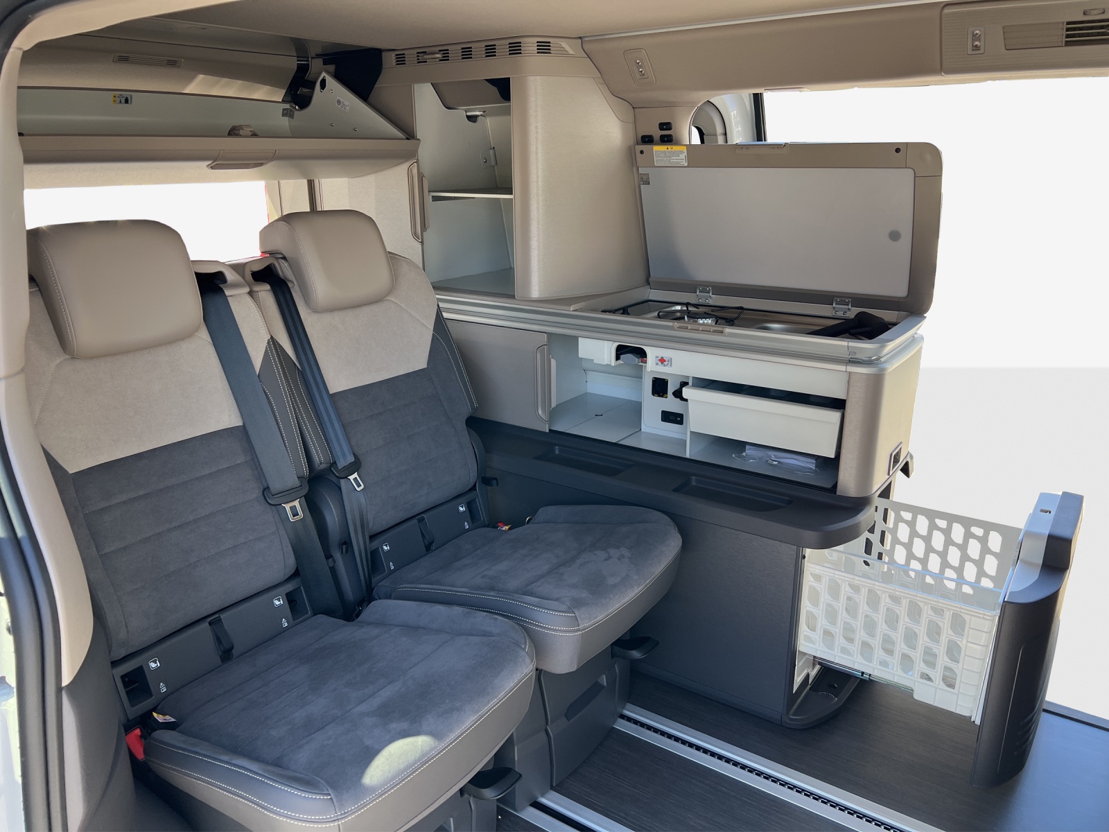 VW CALFORNIA 4x4-image-13