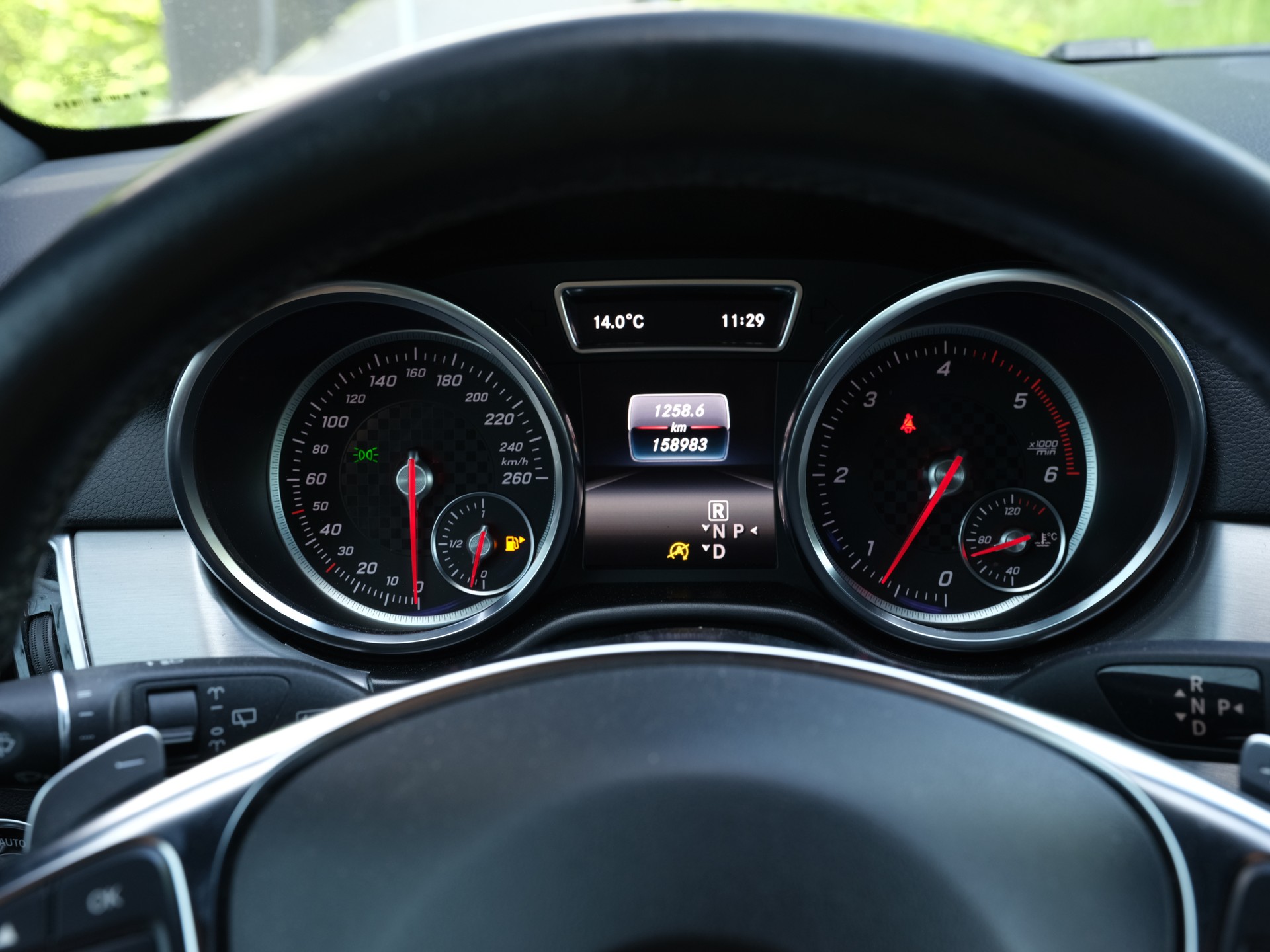 MERCEDES-BENZ GLE 350 d 4Matic AMG-Line 9G-Tronic-image-20
