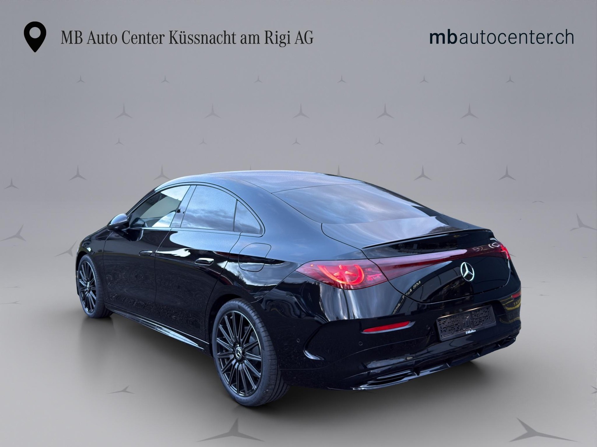 MERCEDES-BENZ CLA 220 AMG Line 4matic-image-4