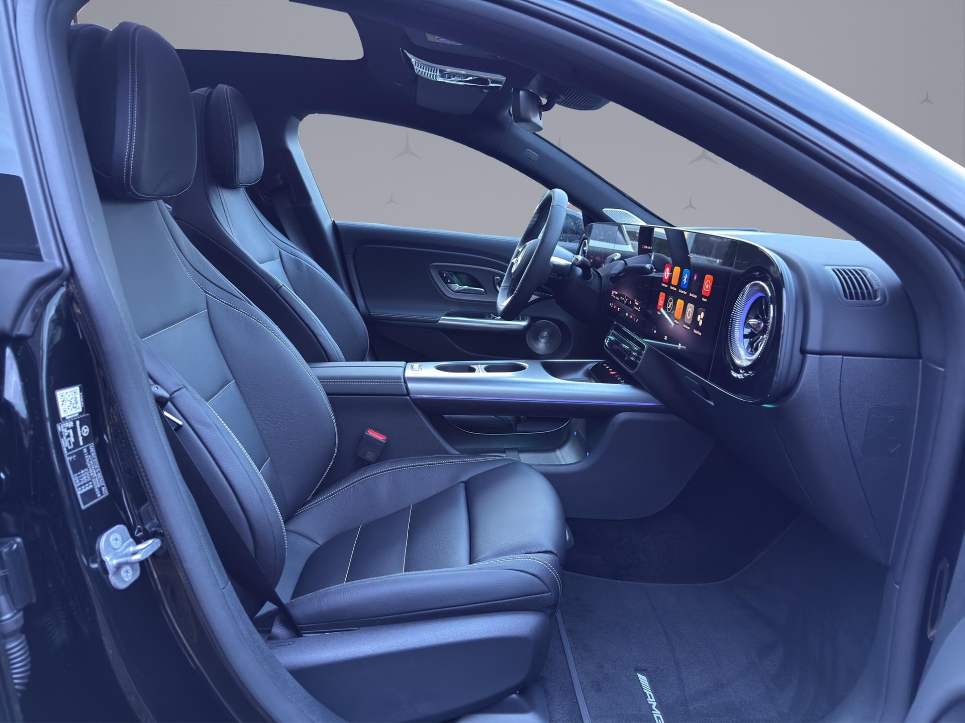 MERCEDES-BENZ CLA 220 AMG Line 4matic-image-16