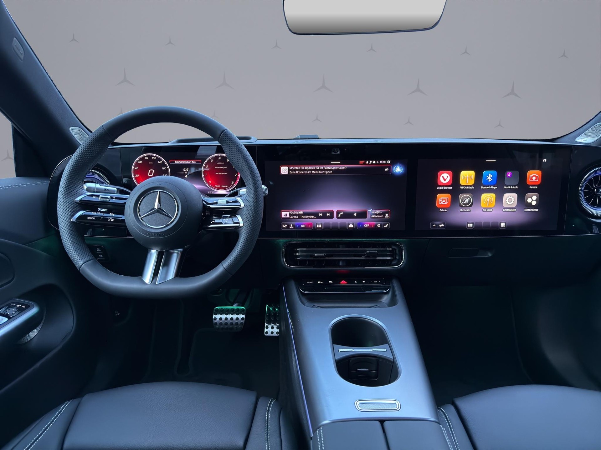 MERCEDES-BENZ CLA 220 AMG Line 4matic-image-13