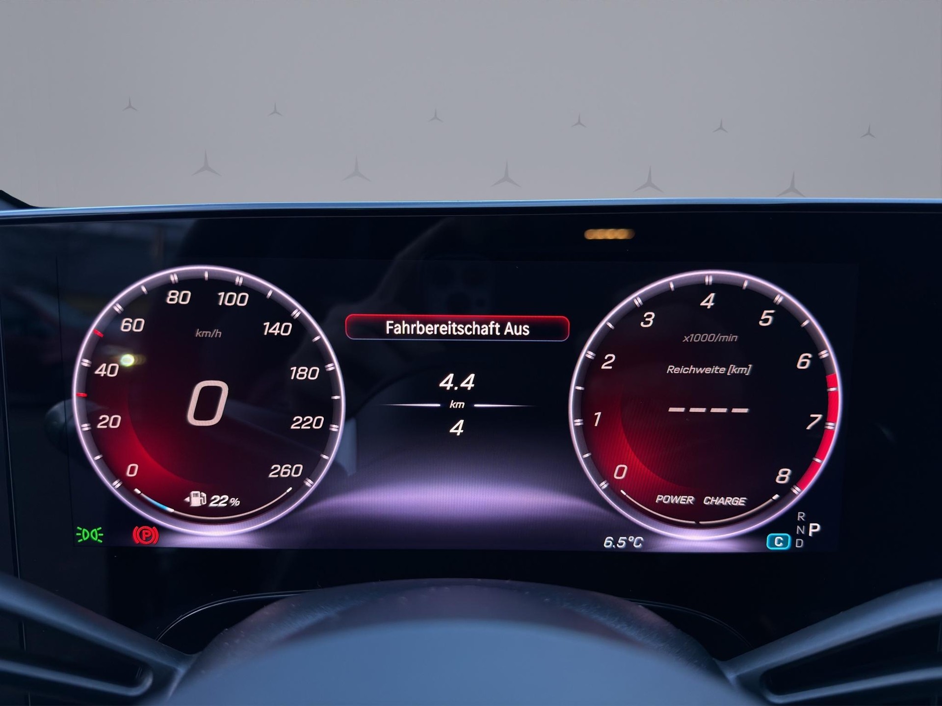 MERCEDES-BENZ CLA 220 AMG Line 4matic-image-11