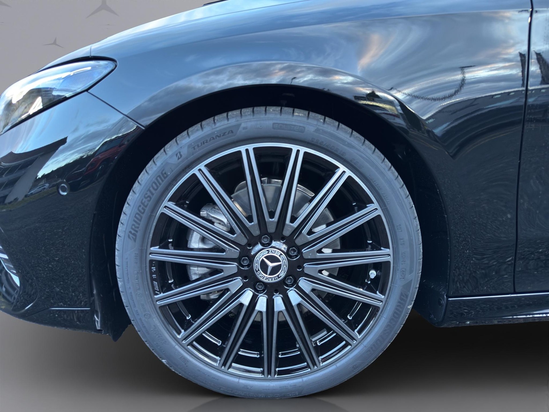 MERCEDES-BENZ CLA 220 AMG Line 4matic-image-3
