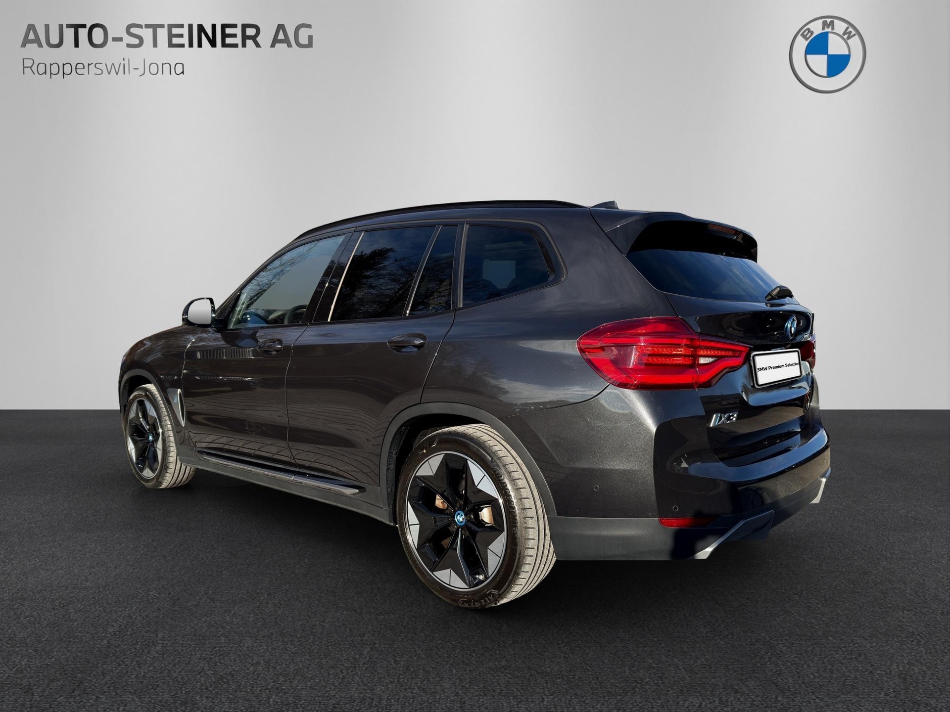BMW iX3 Impressive-image-2