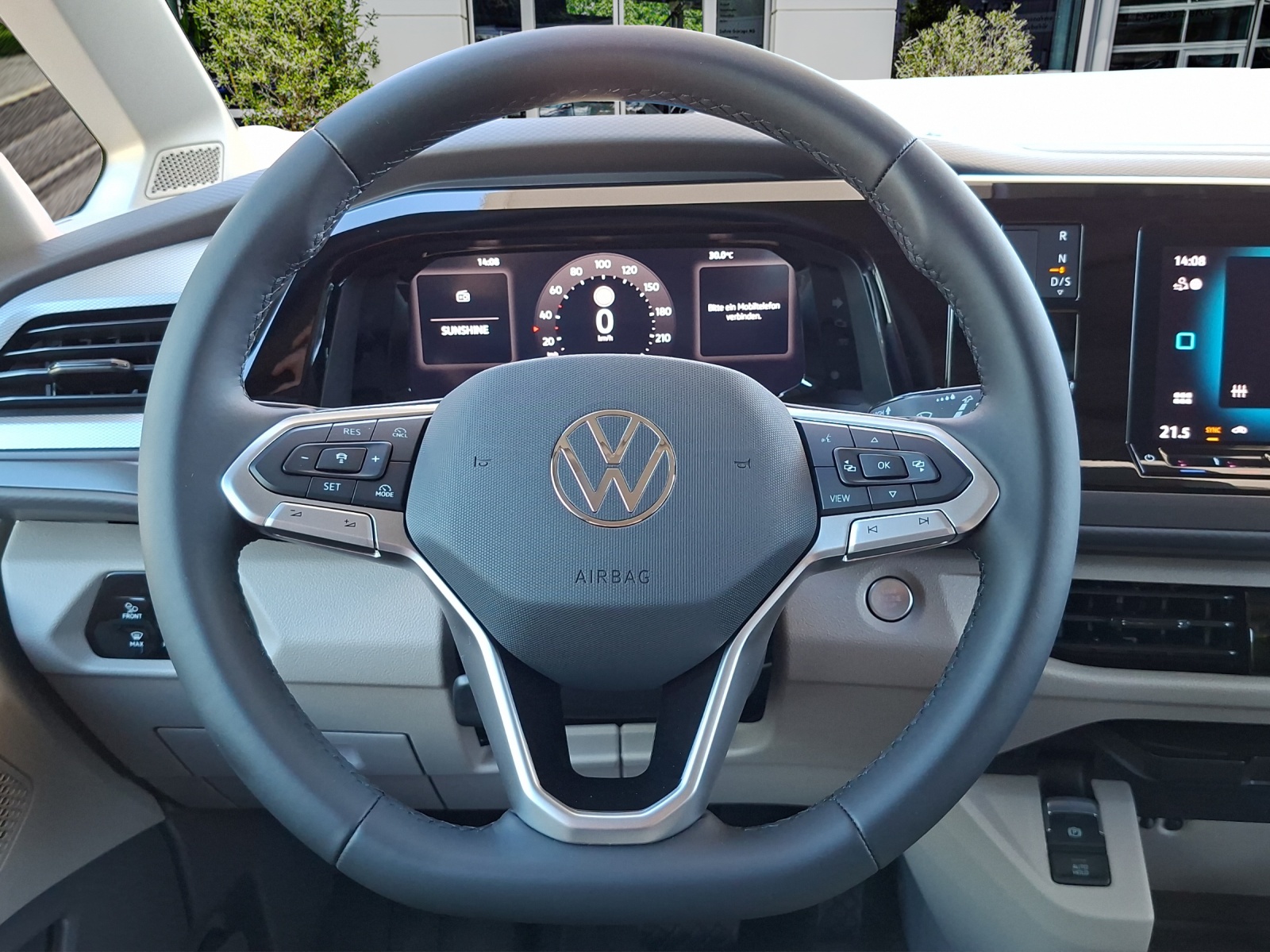 VW Multivan 2.0 TDI Liberty DSG-image-11