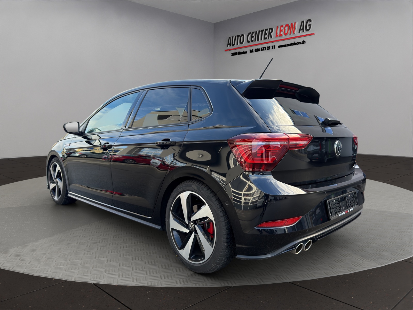 VW Polo 2.0 TSI GTI DSG-image-3