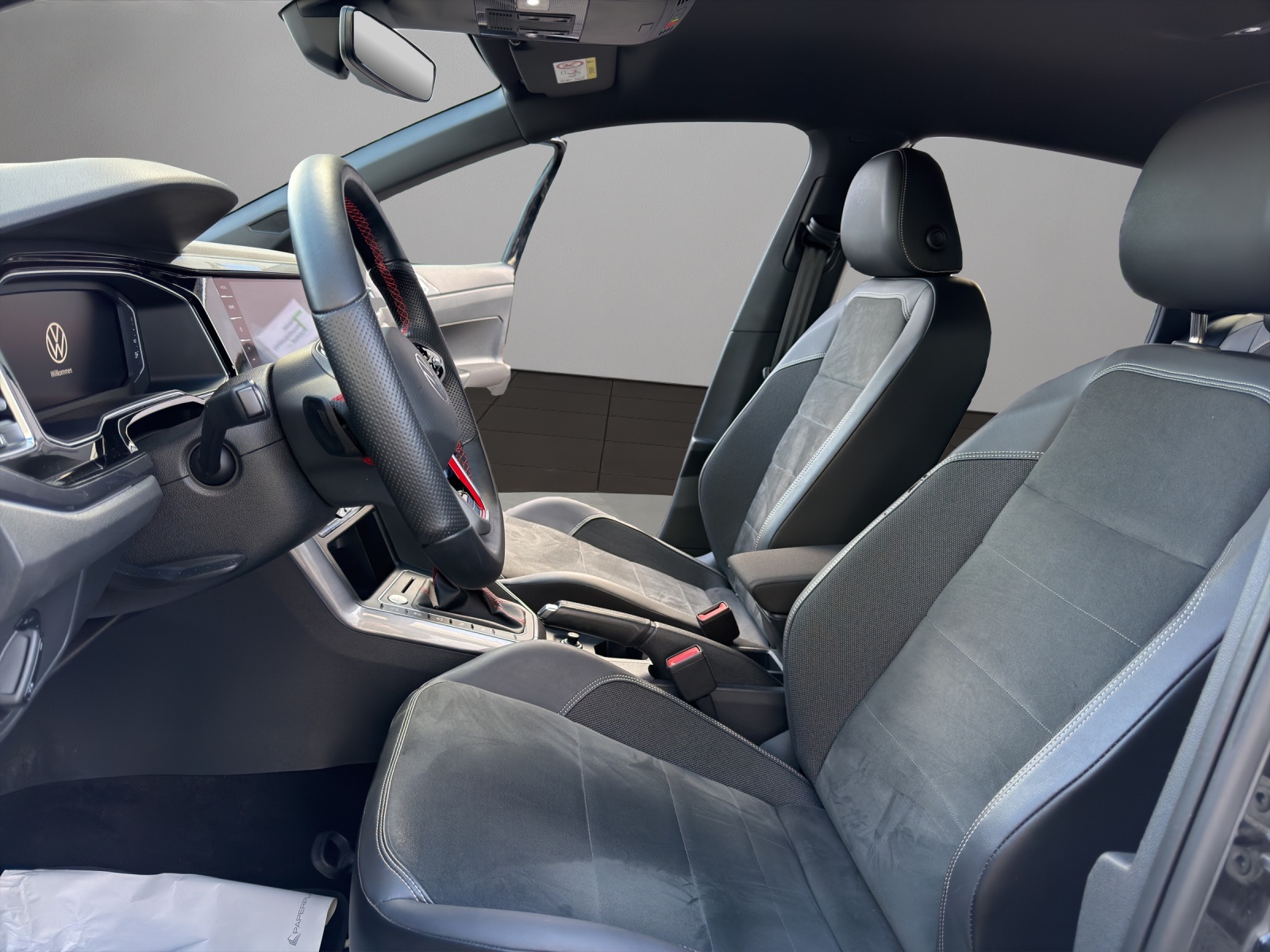 VW Polo 2.0 TSI GTI DSG-image-8
