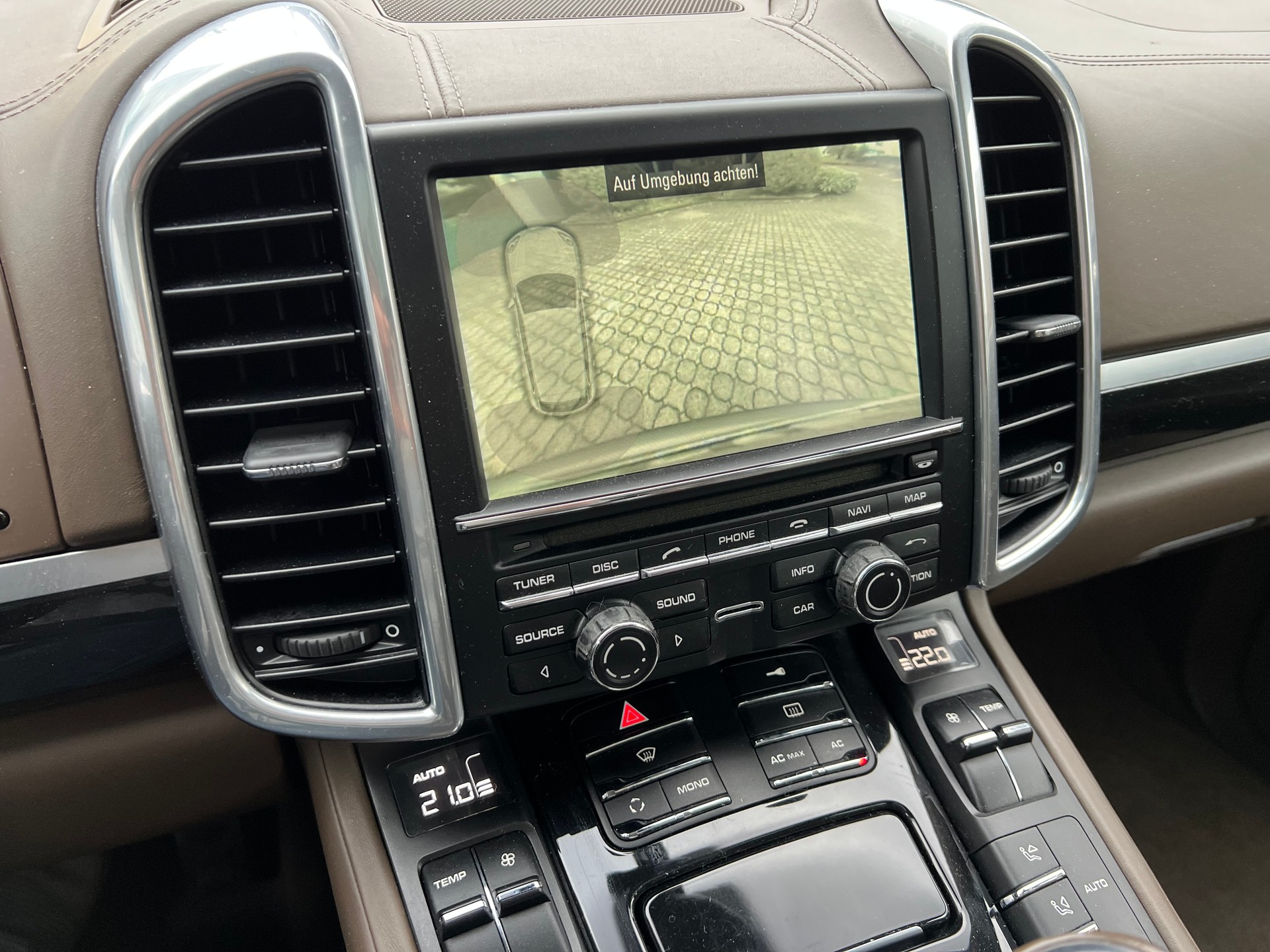 PORSCHE Cayenne Diesel-image-21