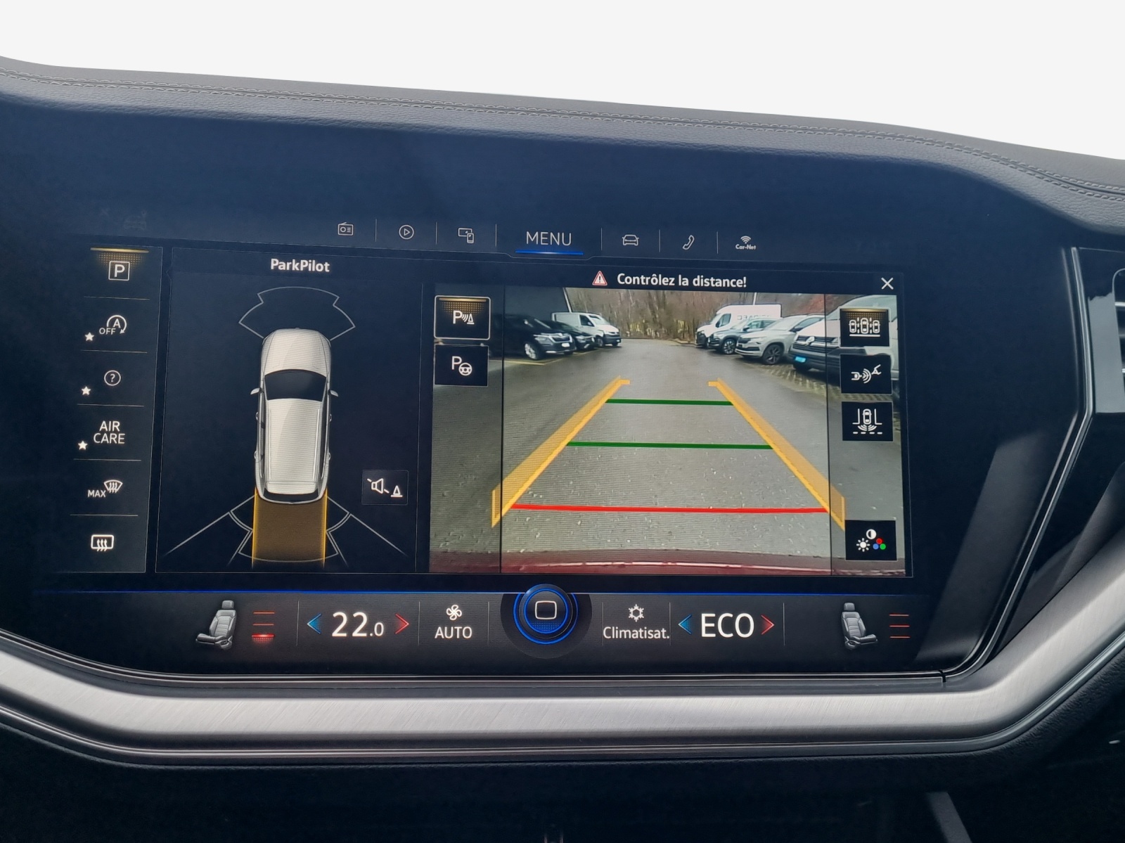 VW Touareg 3.0 TSI Elegance Tiptronic-image-13
