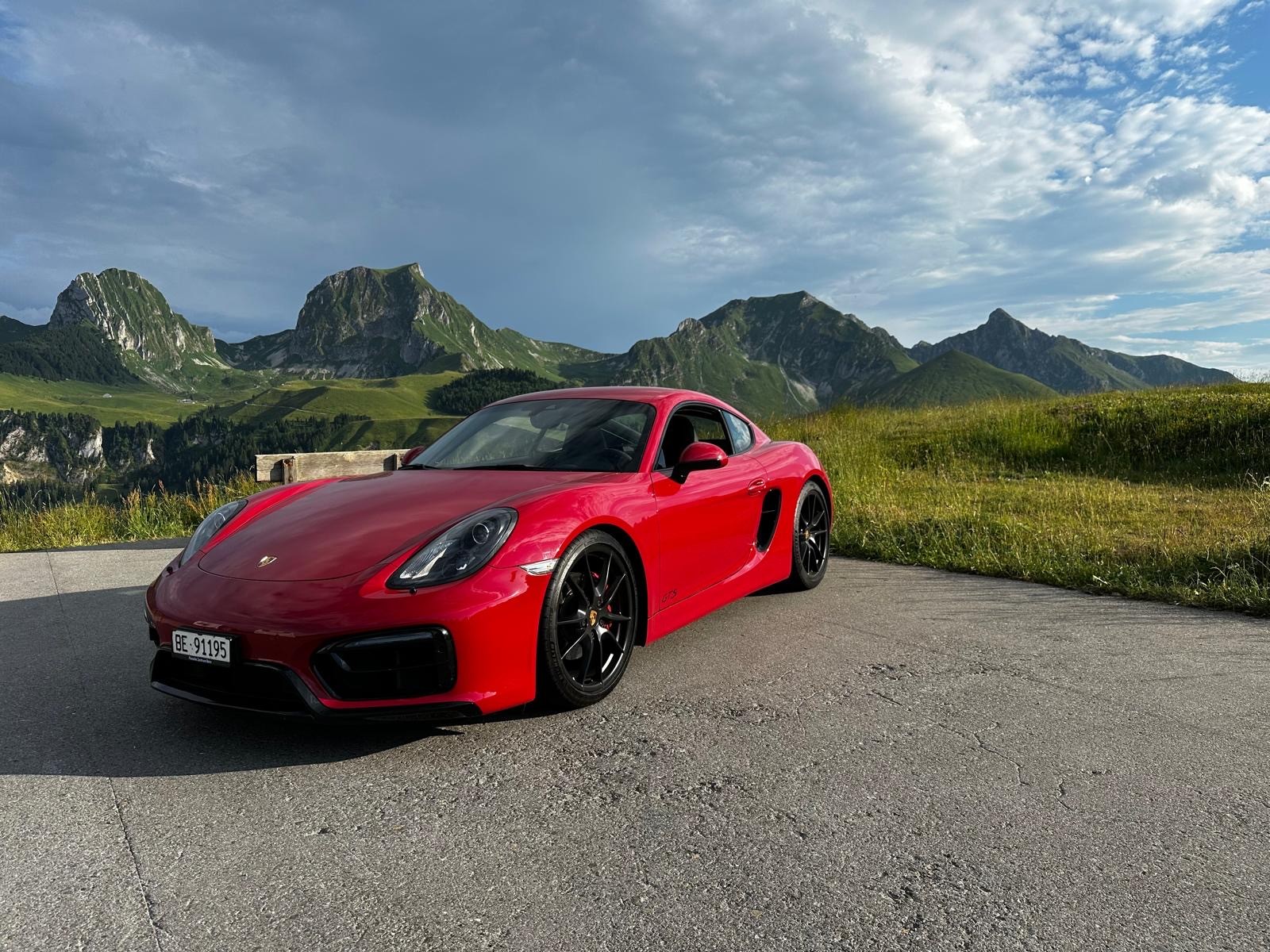PORSCHE Cayman GTS 3.4 PDK-showroom-element-1