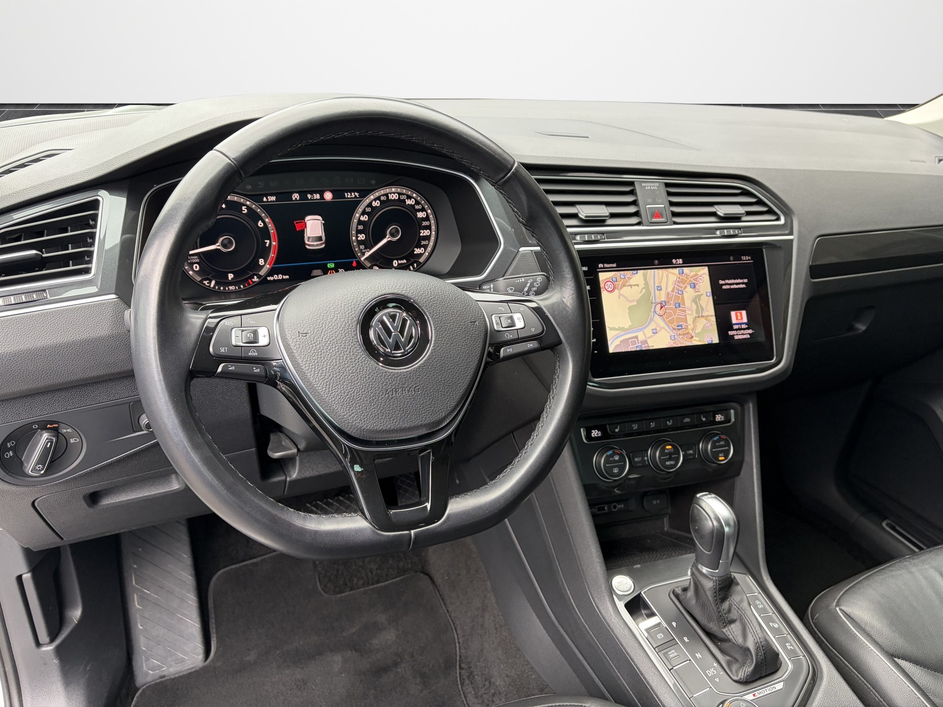 VW Tiguan 2.0TSI Highline 4Motion DSG-image-9