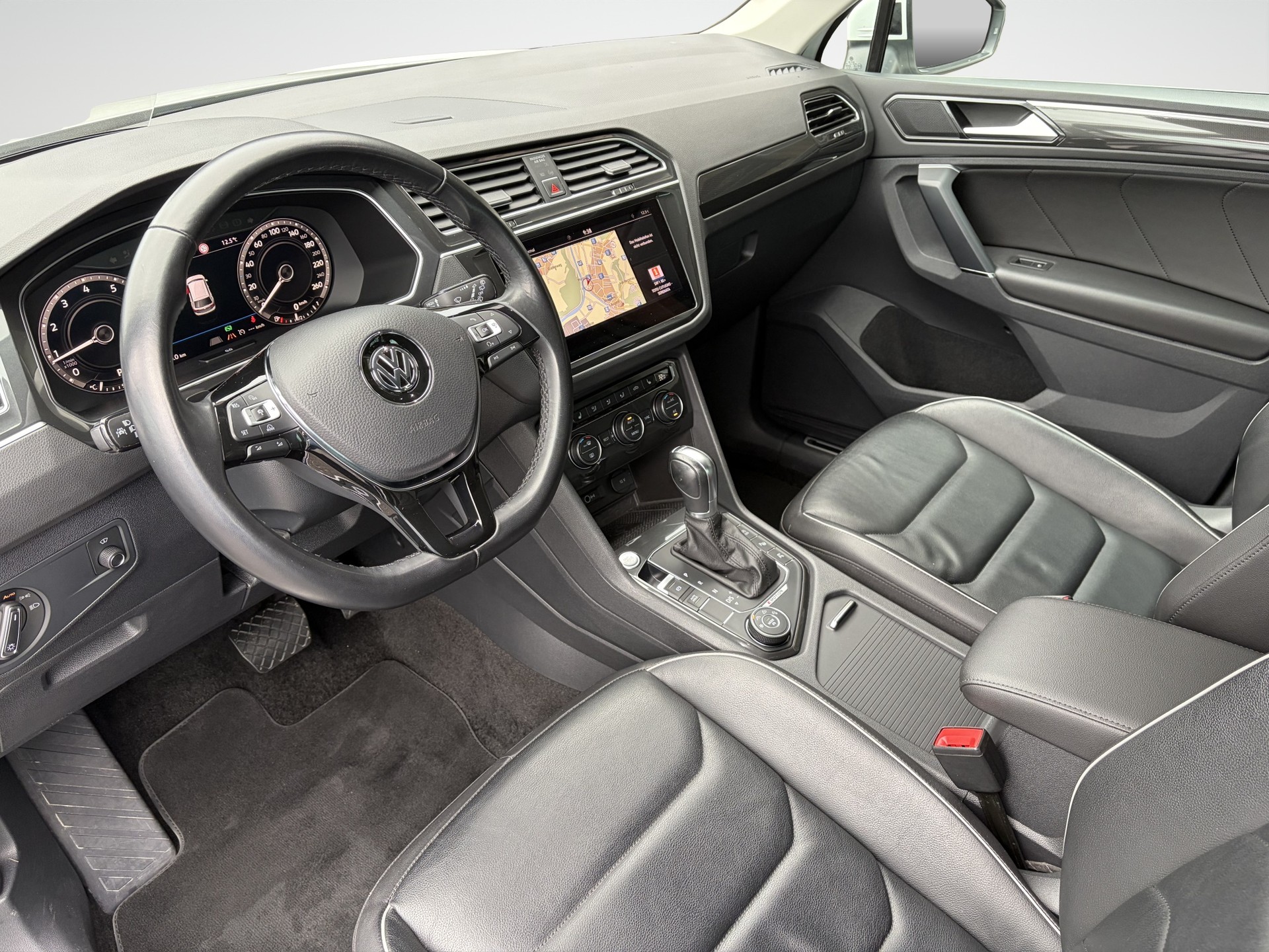 VW Tiguan 2.0TSI Highline 4Motion DSG-image-8