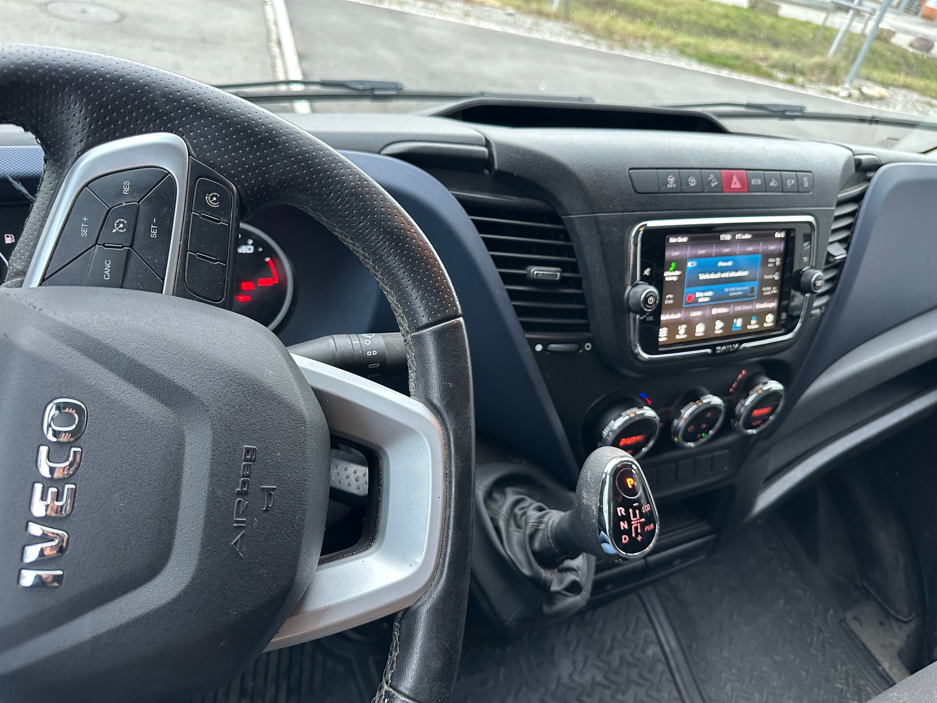 IVECO 35 C 21 A8-image-12