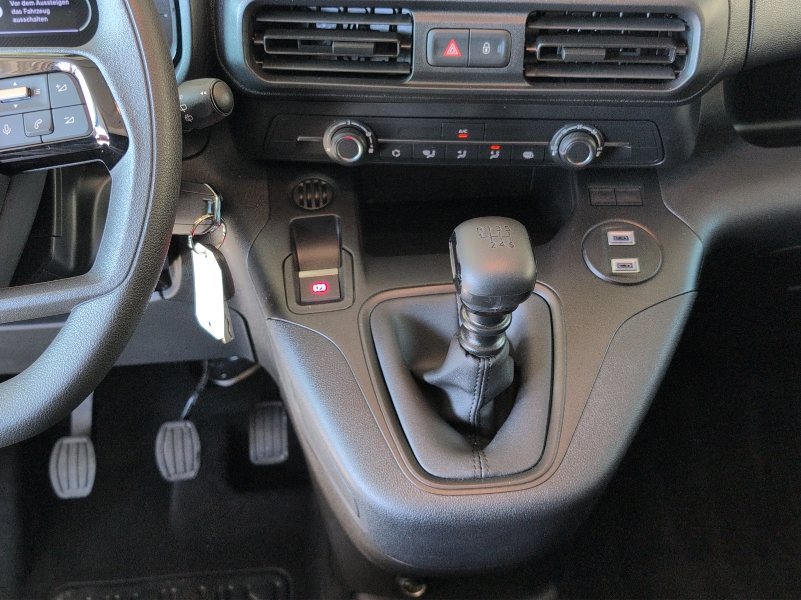 CITROEN Berlingo Van M 1.5 Blue HDi 100 s/s First / Extenso Kabine, Pack City / CH-Herstellergarantie / Leasing 2.99% 36 Mte.-image-13