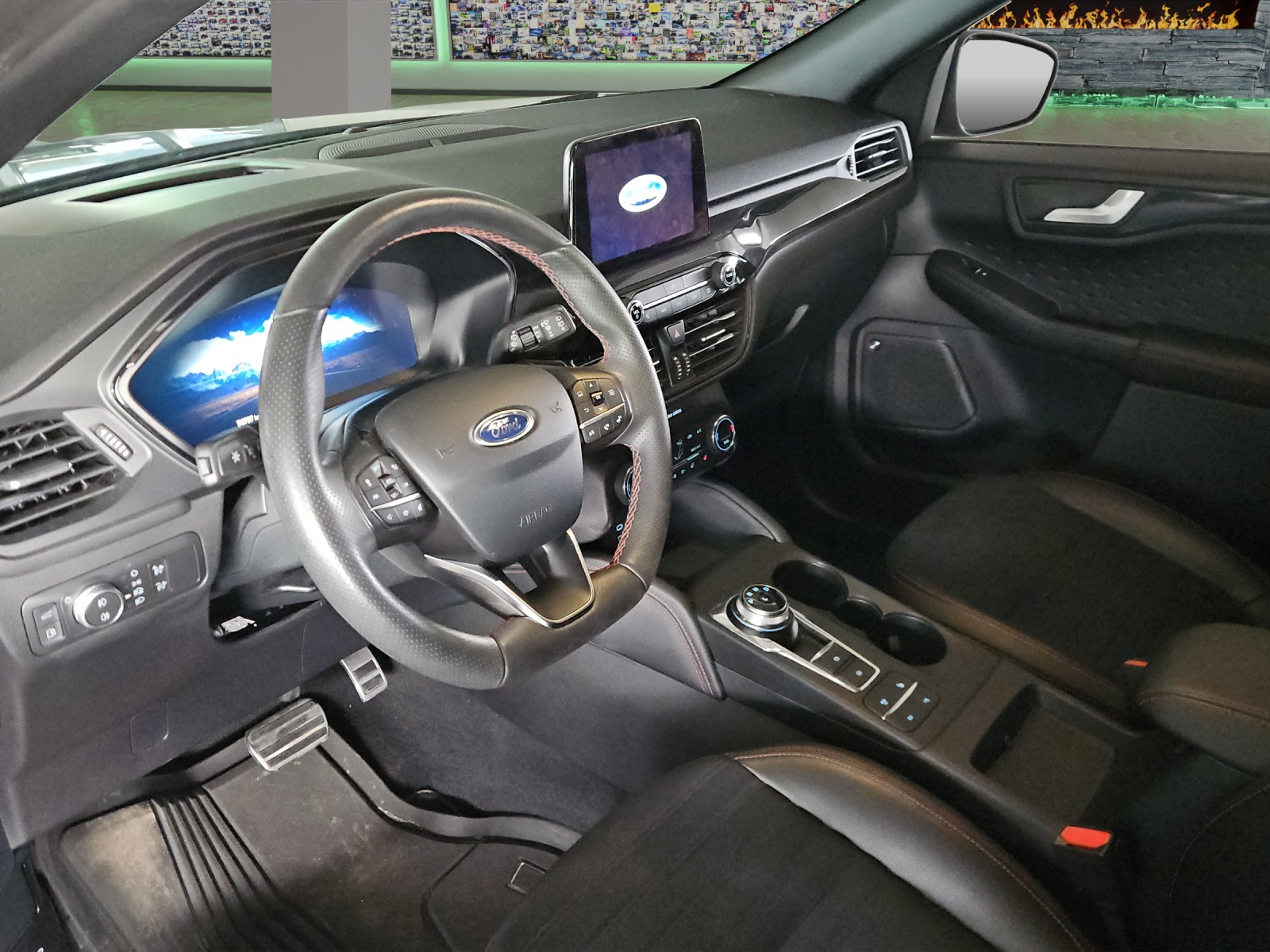 FORD Kuga 2.5 PHEV ST-Line X 2WD-image-6